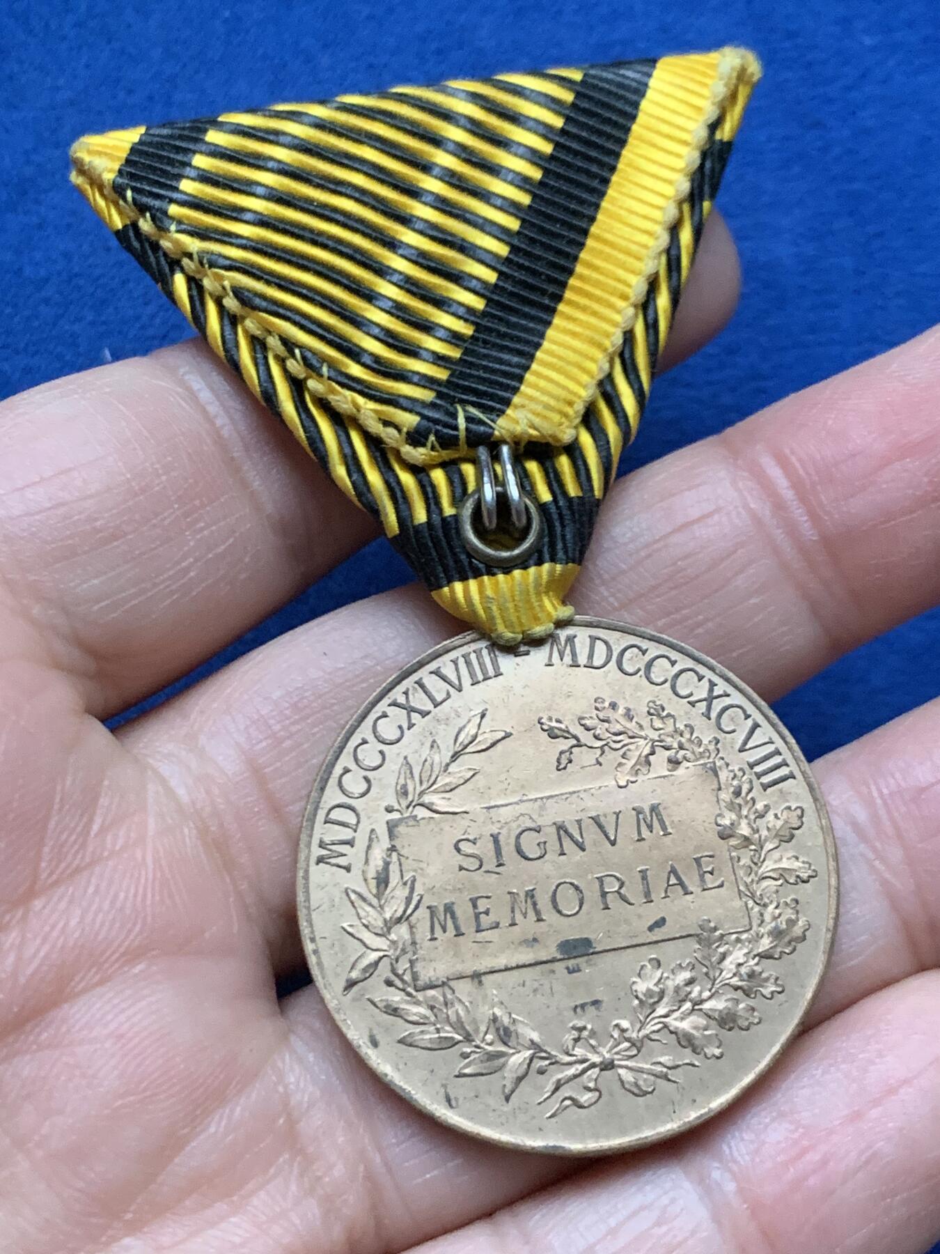 《竞宝斋》第450场 周日，周一，周二  3场连拍 （全场包邮，欢迎送拍） 三枚一组 欧洲铜章 细节见图