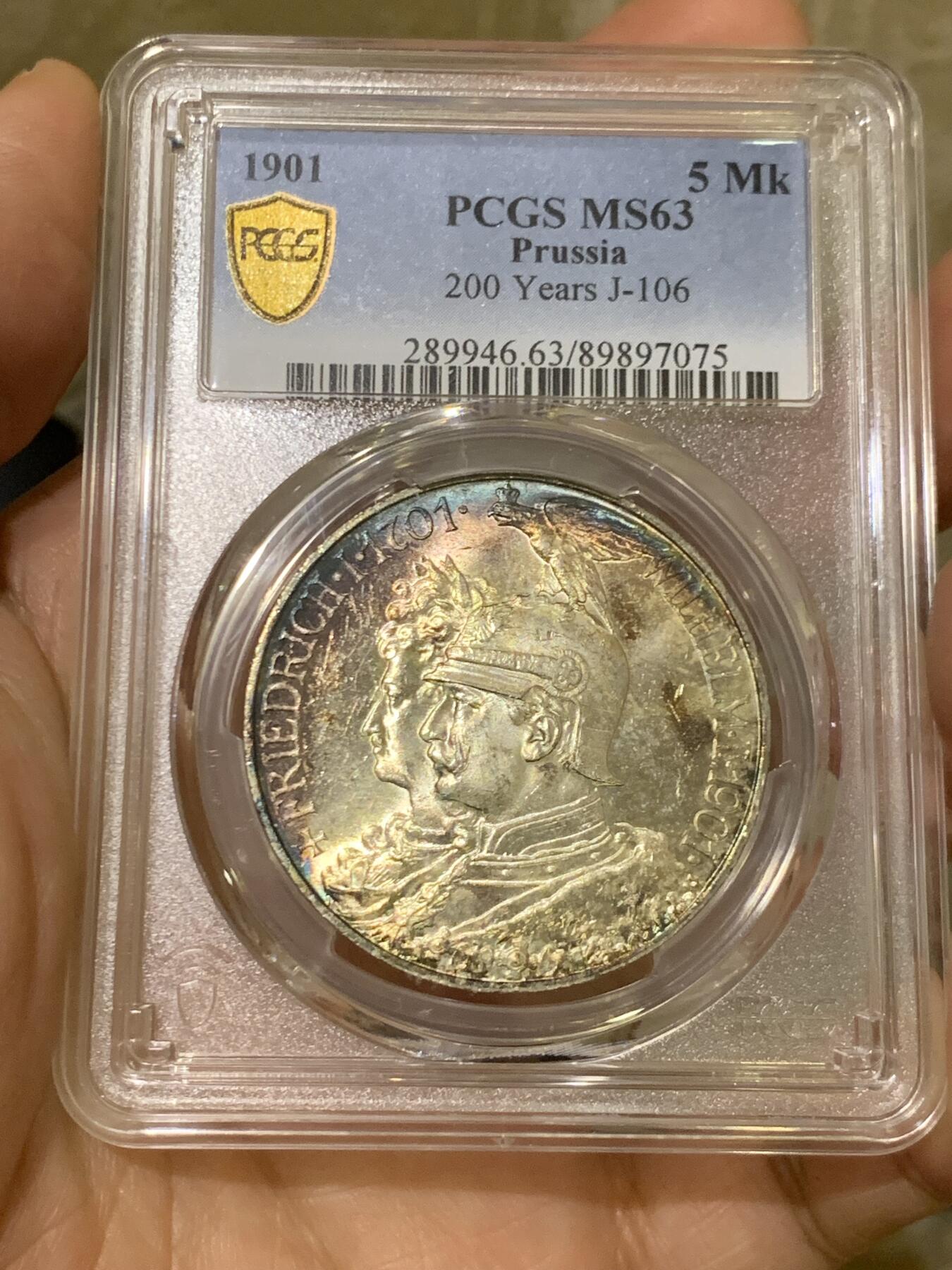 《竞宝斋》第450场 周日，周一，周二  3场连拍 （全场包邮，欢迎送拍） PCGS MS63 德国1901年普鲁士建国200周年纪念5马克大银币 边缘包浆 性价比