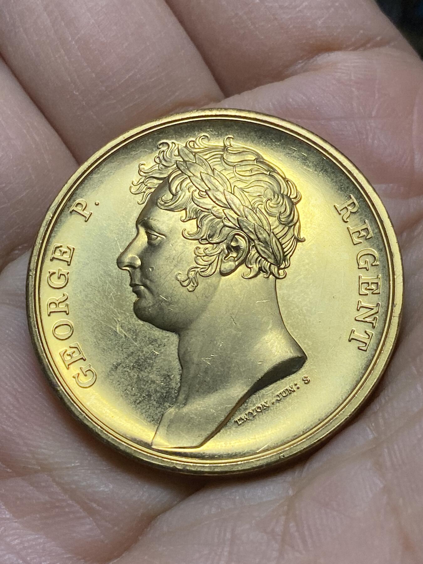 2025年第一百四十五场(总第一百七十一场）高品质英国一线回流散币年末特拍场第二场(免佣金) 精美厚重–英国🇬🇧1815年滑铁卢战役奖章(滑铁卢战役胜利奖章，现代复刻品2015年制)