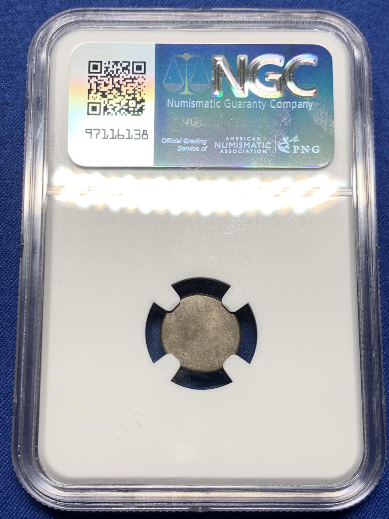 《竞宝斋》第450场 周日，周一，周二  3场连拍 （全场包邮，欢迎送拍） NGC AU58 柬埔寨1600年-1860年神鸟2PE银币 东南亚经典品种