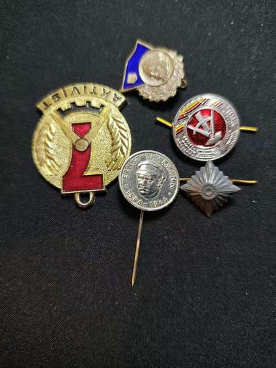 罗岚⭐爱藏⭐甄选专拍第二场-分享拍场赚佣（实体店在建中···） - 民主德国勋赏一组（青年积极分子证章 台尔曼胸章）