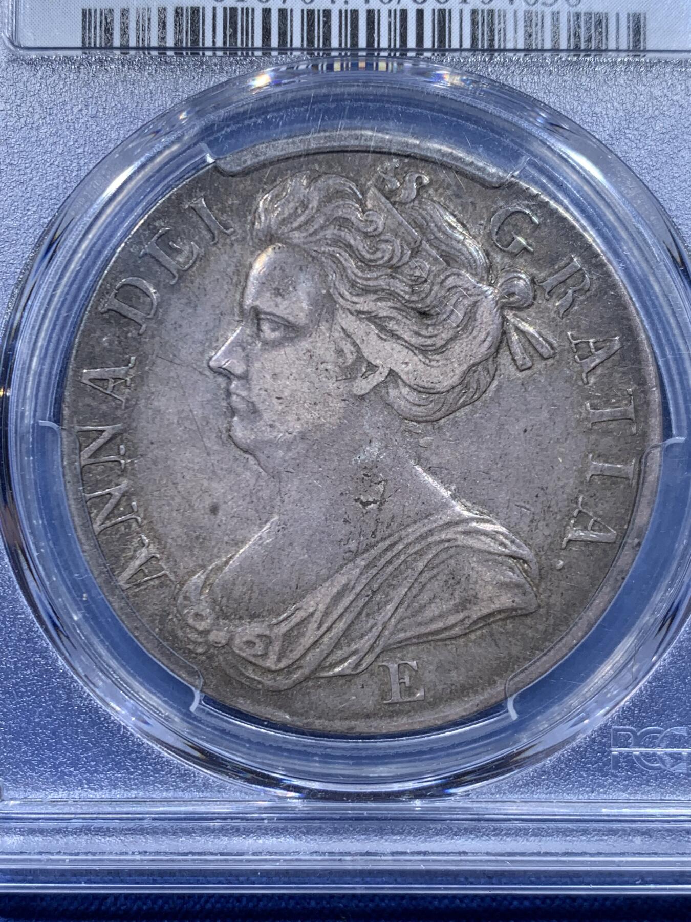 《竞宝斋》第450场 周日，周一，周二  3场连拍 （全场包邮，欢迎送拍） PCGS XF40 英国1707年安妮女王克朗银币