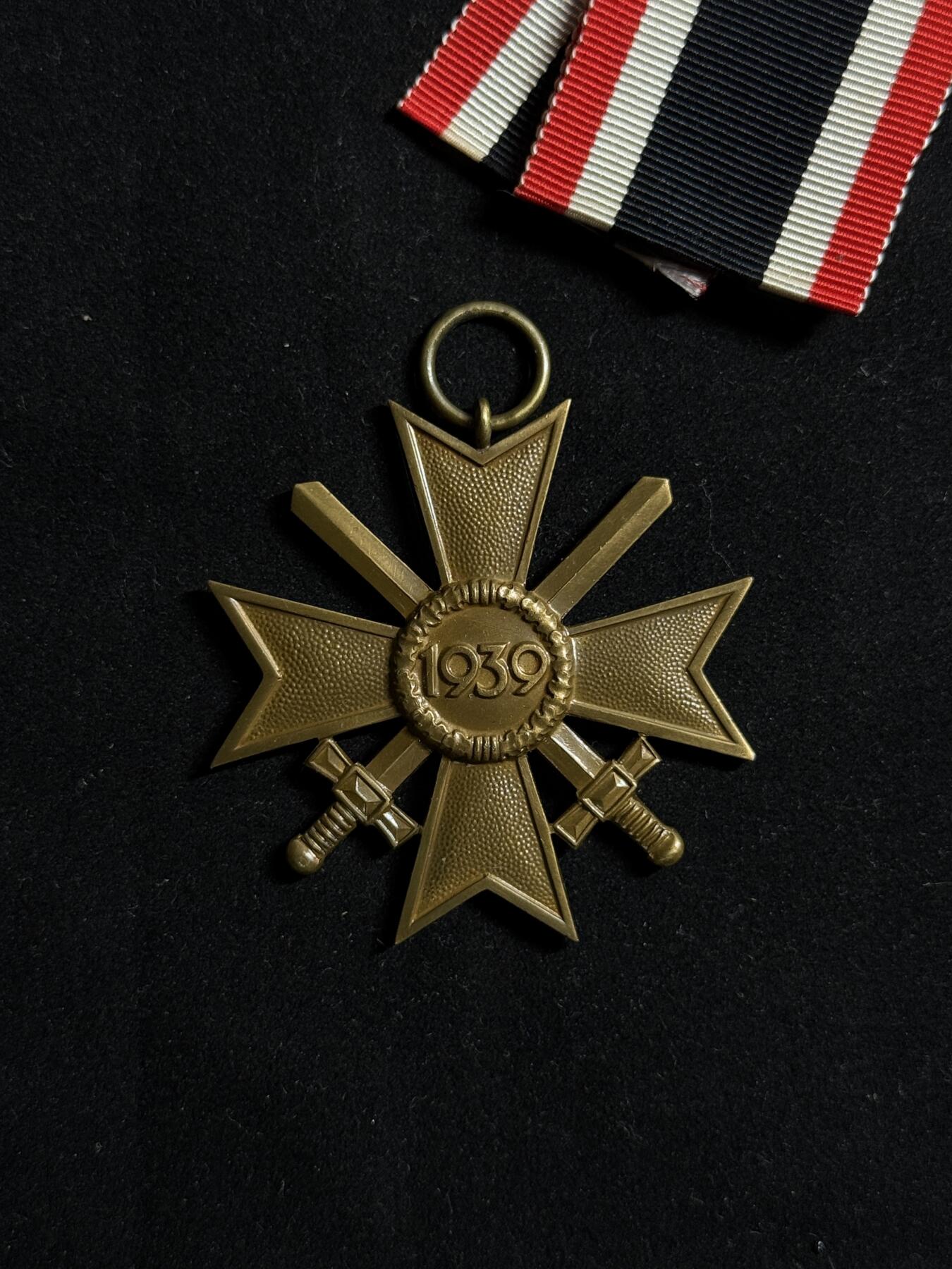 欢庆元旦！戎马世界章牌大赏第109期元旦大拍 铭记历史，珍爱和平！德国二战二级战功十字奖章
