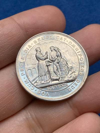 《竞宝斋》第451场 周日，周一，周二  3场连拍 （全场包邮，欢迎送拍） - 法国婚姻与爱情纪念银章，13.74g，30.5mm，丰饶角边铭