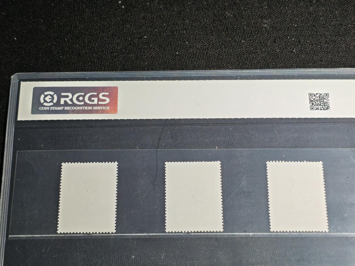 刘世昌艺术品销售中心～虎踞龙蟠*金杨在线联拍群第512期 2002年2002-20《中秋节》 3.6元特种邮票（中钱国信   98XF    编号：464108366064）一套3枚。