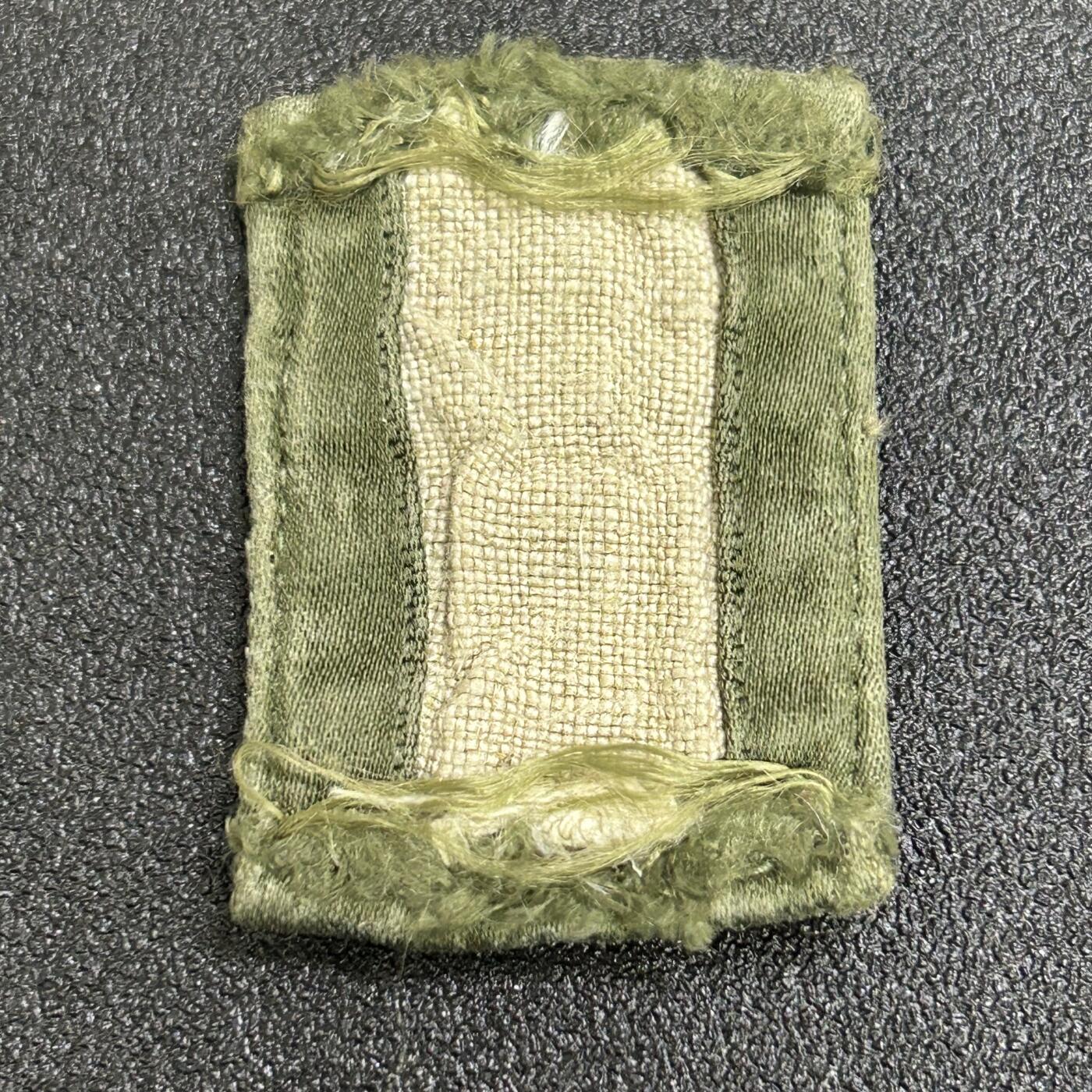 西秦中古拍卖第七十期 不忘历史 日本自卫队一等空曹军衔 早期版