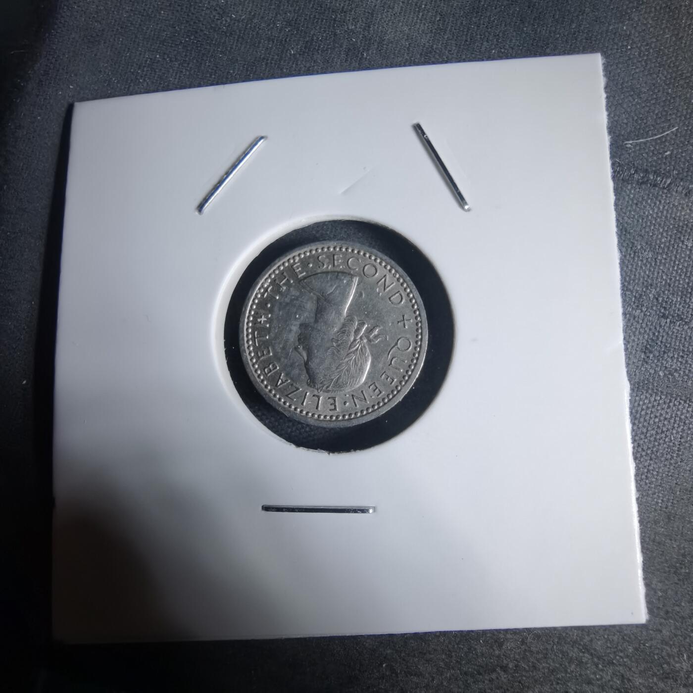 沼泽如烟--第944场 新西兰1960年3便士