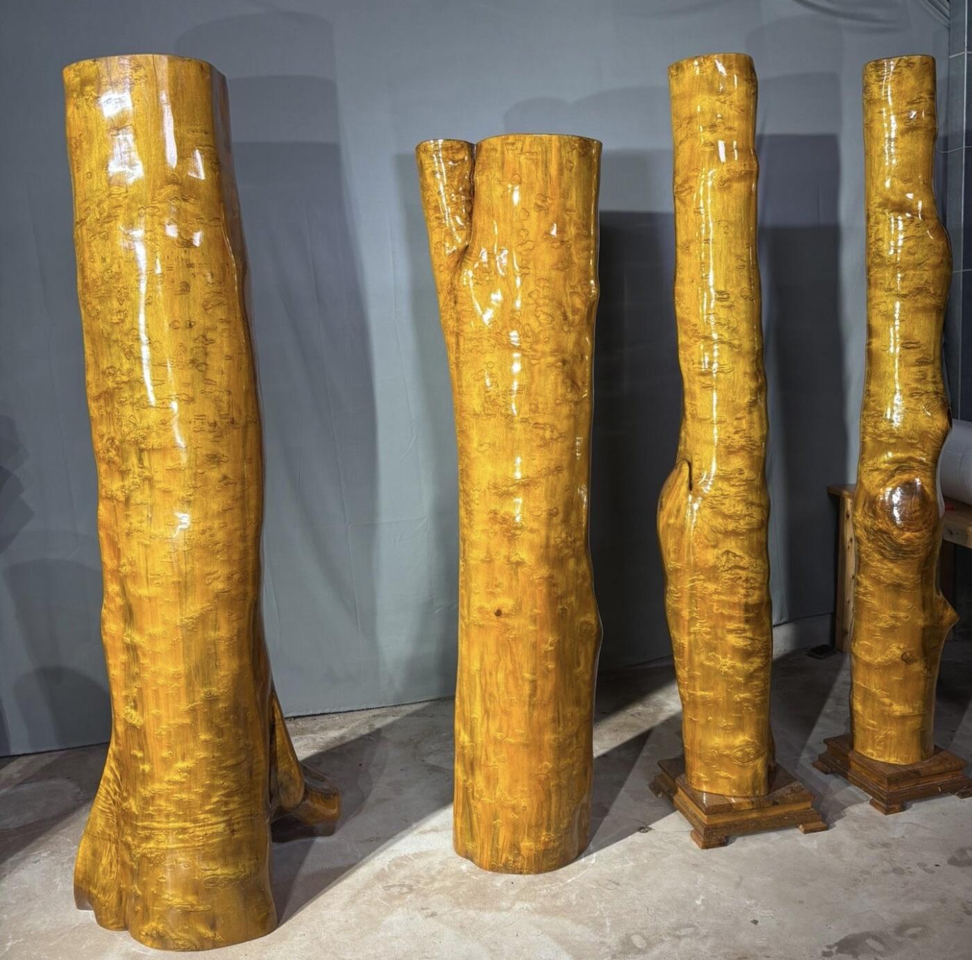 零元拍： 1220-2 金丝楠 原木 风水柱 横财（材）带皮， 尺寸：56/12.5/CM。抛光后金灿灿满香。最后一图为成品效果。。抛光后金灿灿满香。最后一图为成品效果。如果带点瘤，意味着花纹更漂亮。抛光后金灿灿满香。最后一图为成品效果。