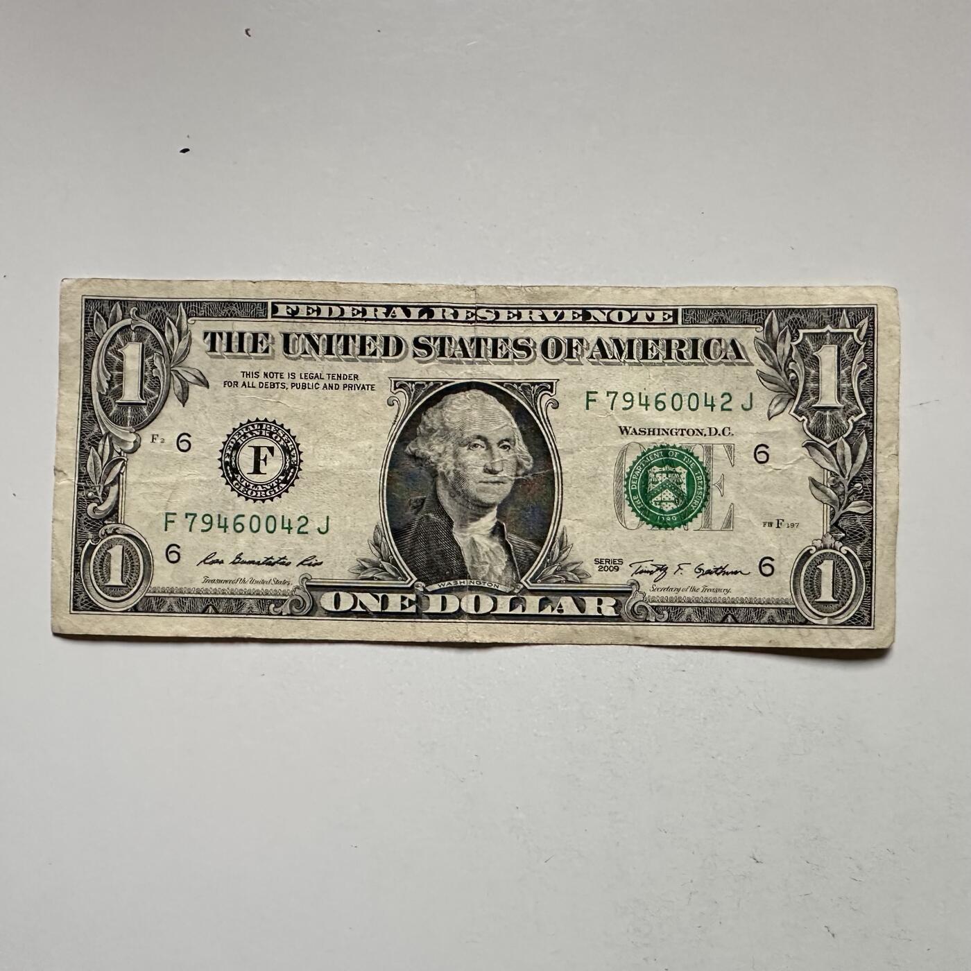 🌹外币初藏🌹🐯2025年第145场  每周二四六晚8️⃣点 接代拍 2009版一美元