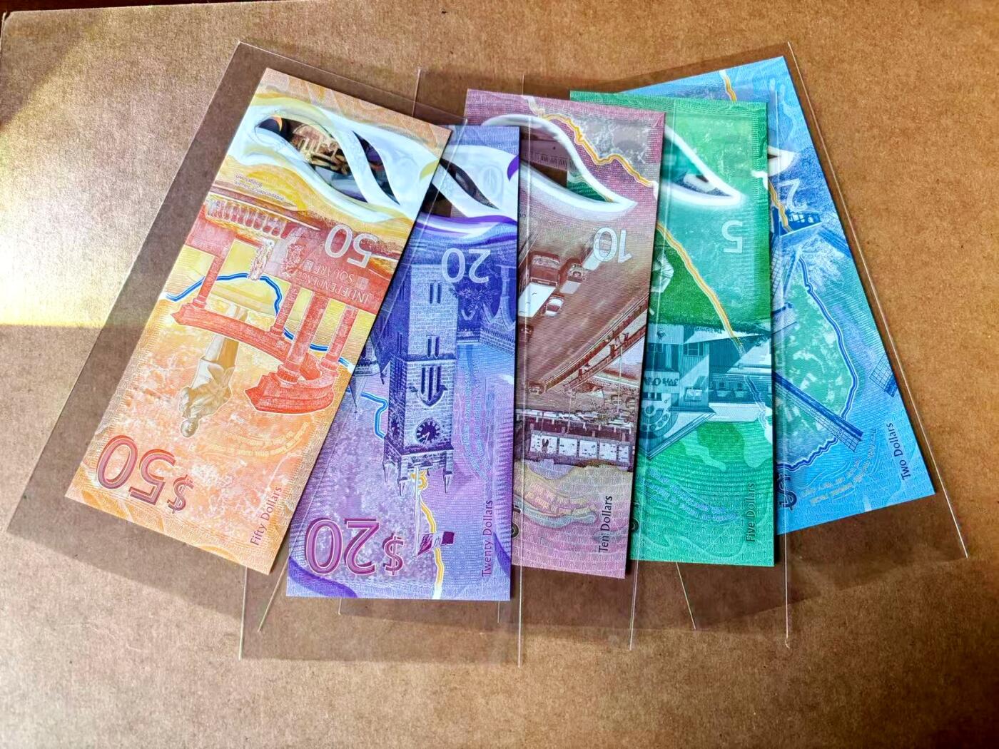 【Blue Auction】世界纸币精拍第767期——18级TOP拍卖/信誉/品质/专业/高效💫 【一组5张 含无47】巴巴多斯 新版 2-50元 全新UNC