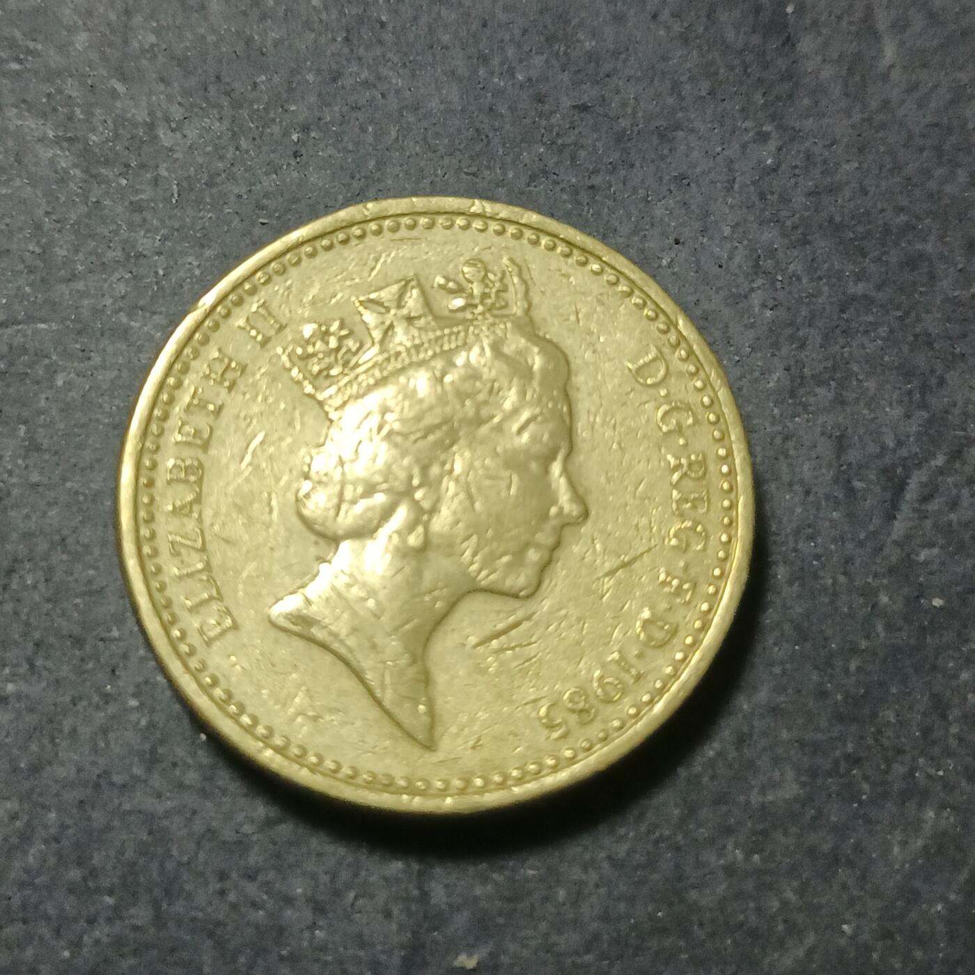 【游宝包邮场】蛇年第102期 英系国家硬币 英国-1镑 1985年