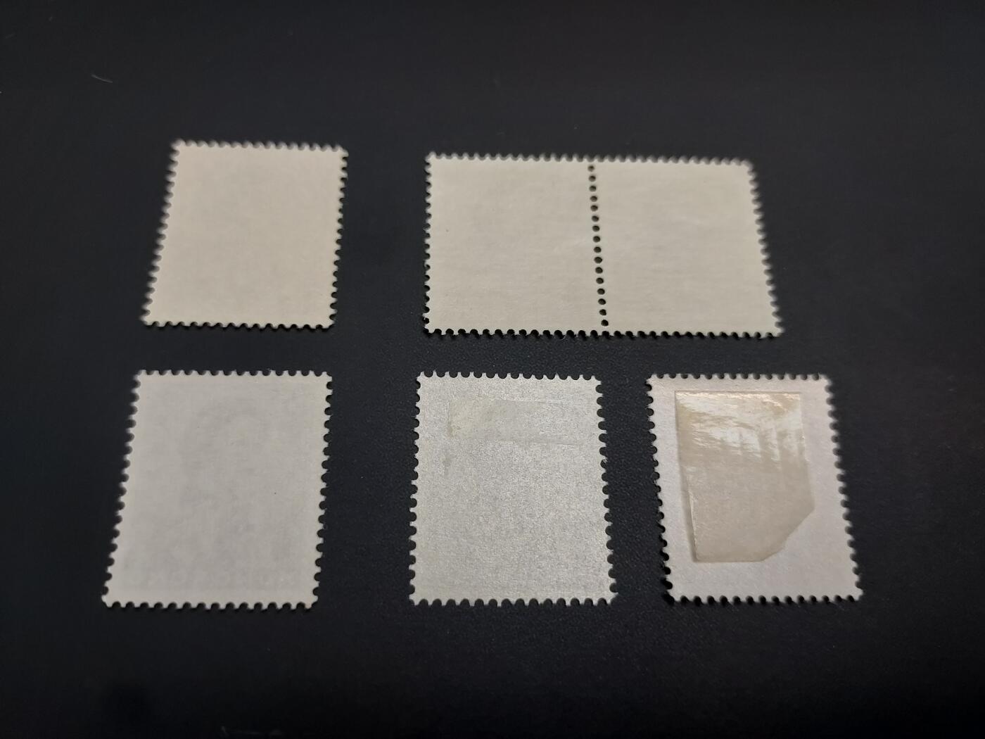 博彦收藏    12月29日 8点 邮票专场 全场包邮 香港 女皇军装普票新票6枚，微黄上品