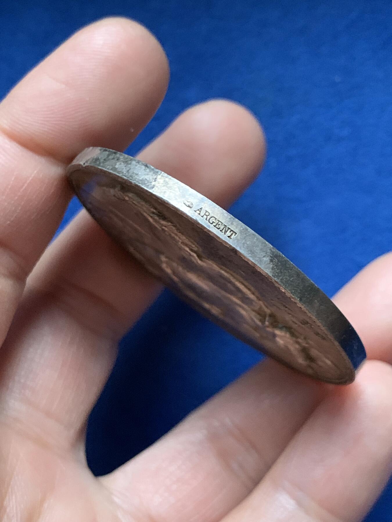 《竞宝斋》第451场 周日，周一，周二  3场连拍 （全场包邮，欢迎送拍） 法国A.Dubois吉德尔农业竞赛银章，66.6g，50.5mm，丰饶角边铭