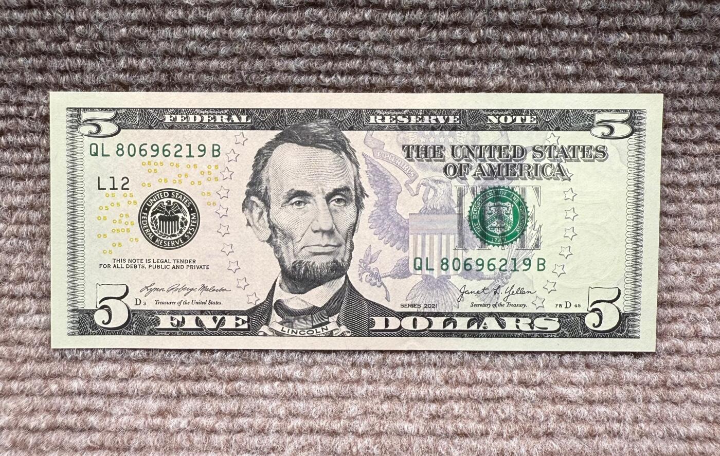 【无47】2021年版全新5美元纸币 林肯头像 （朦胧号）