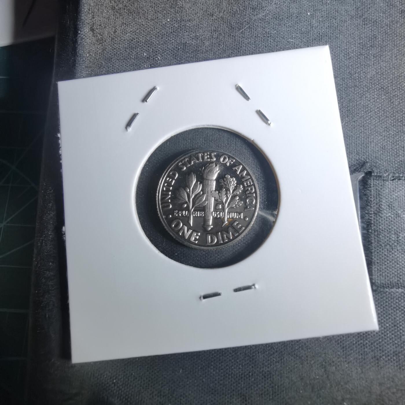 沼泽如烟--第943场 美国1984年十分精制币