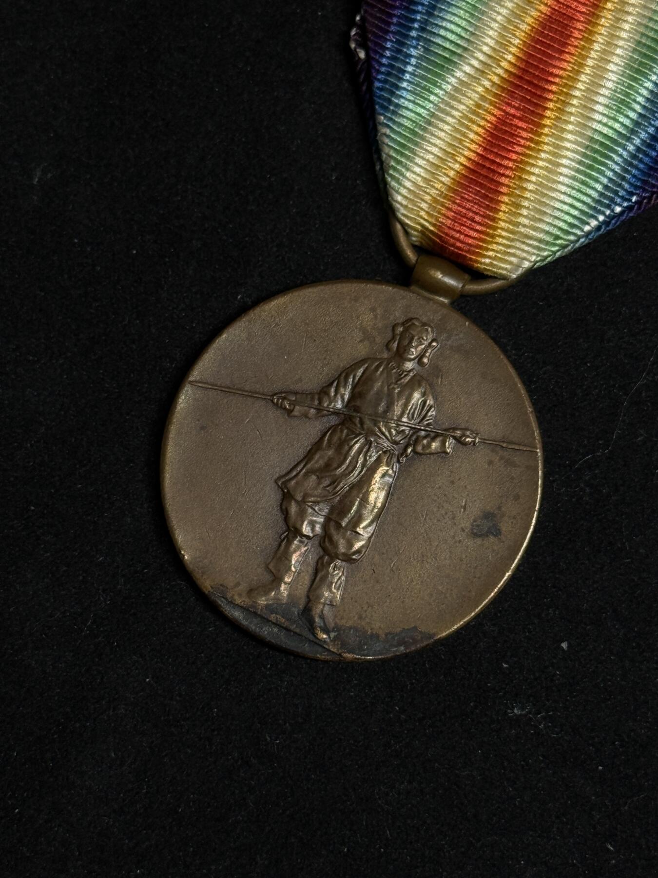 欢庆元旦！戎马世界章牌大赏第109期元旦大拍