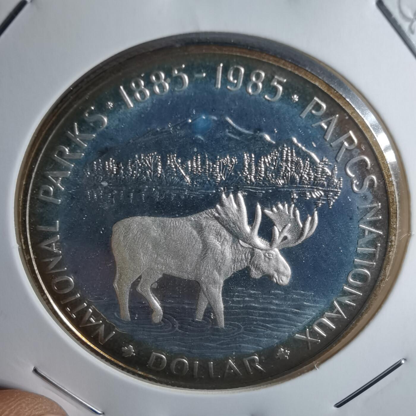 沼泽如烟--第943场 加拿大1985年精制银币