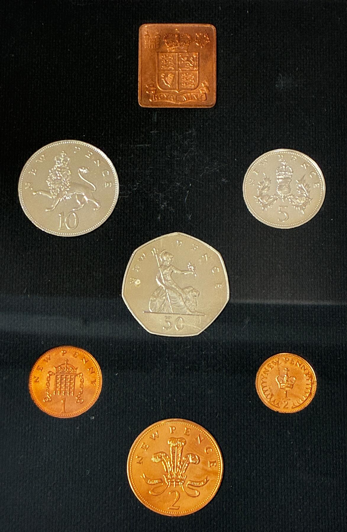 【雨安】【直播拍卖】【世界币章121期-裸币】2025-12-26 周五 19:30 保真 [现代套币] Great Britain 英国 套币 精制套币 1978年