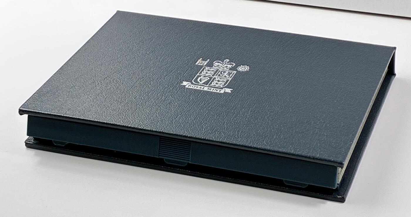 【雨安】【直播拍卖】【世界币章121期-裸币】2025-12-26 周五 19:30 保真 [现代套币] Great Britain 英国 套币 精制套币 1994年