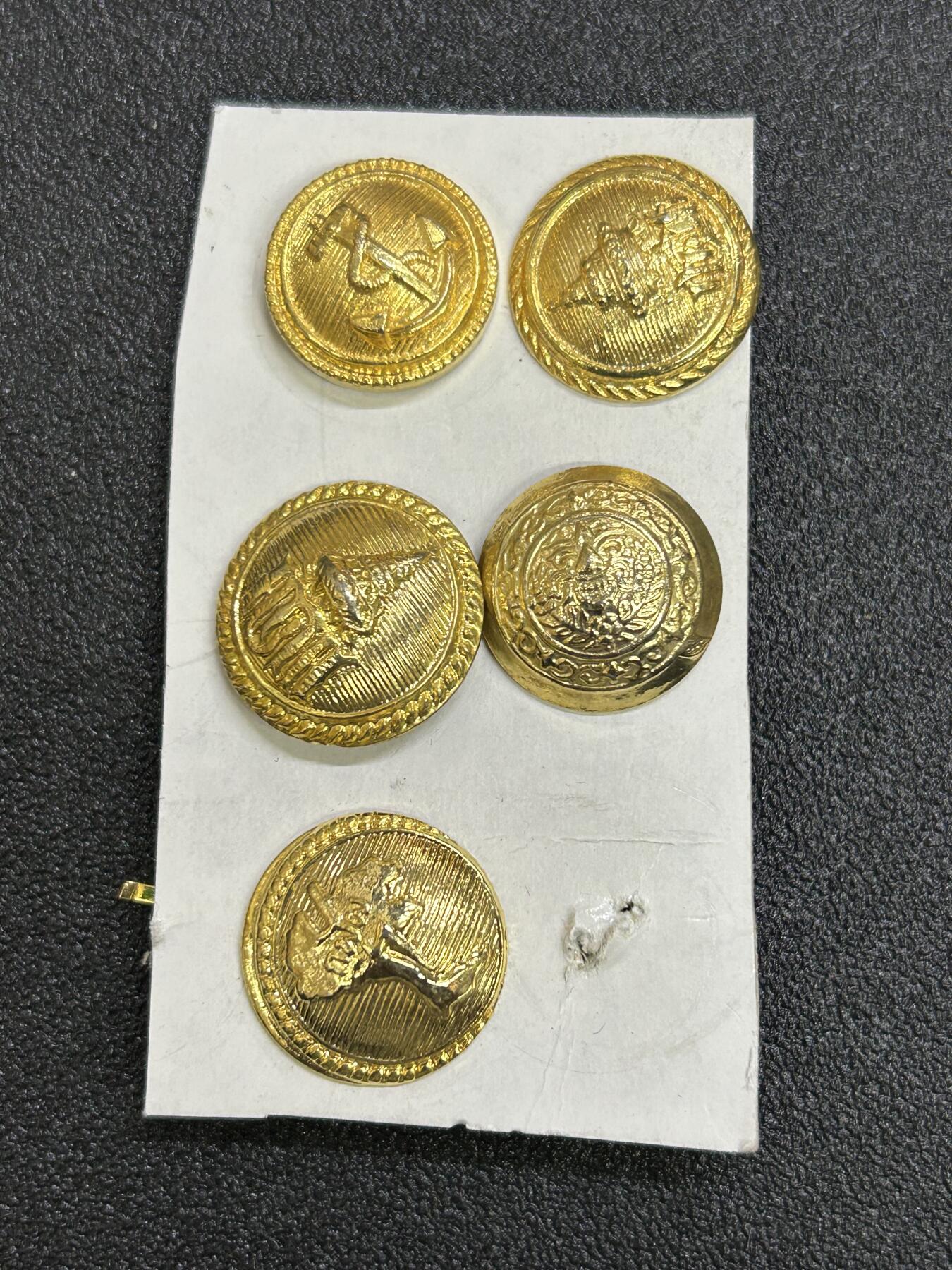 西秦中古拍卖第七十期 泰国早期皇家海军、皇家公务员肩章扣一组5枚