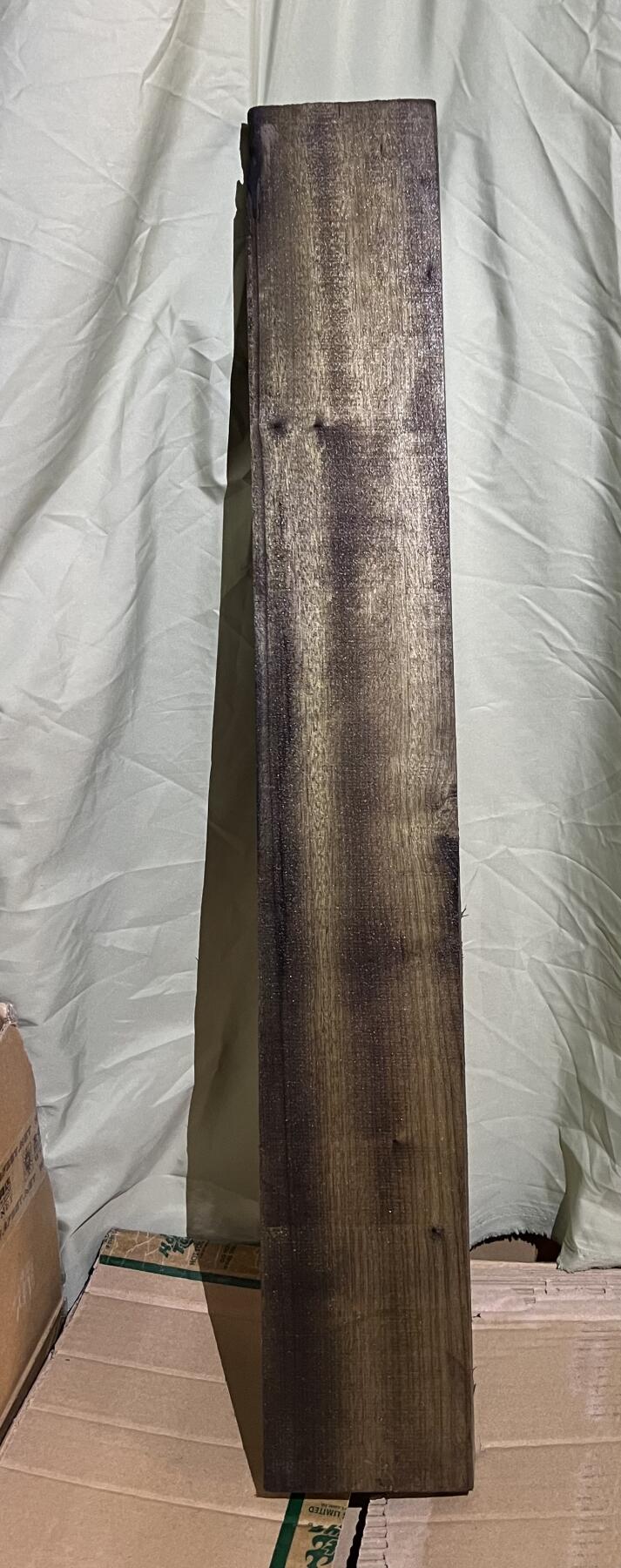 零元拍：1222-4 金丝楠 牌子料   满金丝 果香满满 尺寸：71.5/10/厚3.5CM。