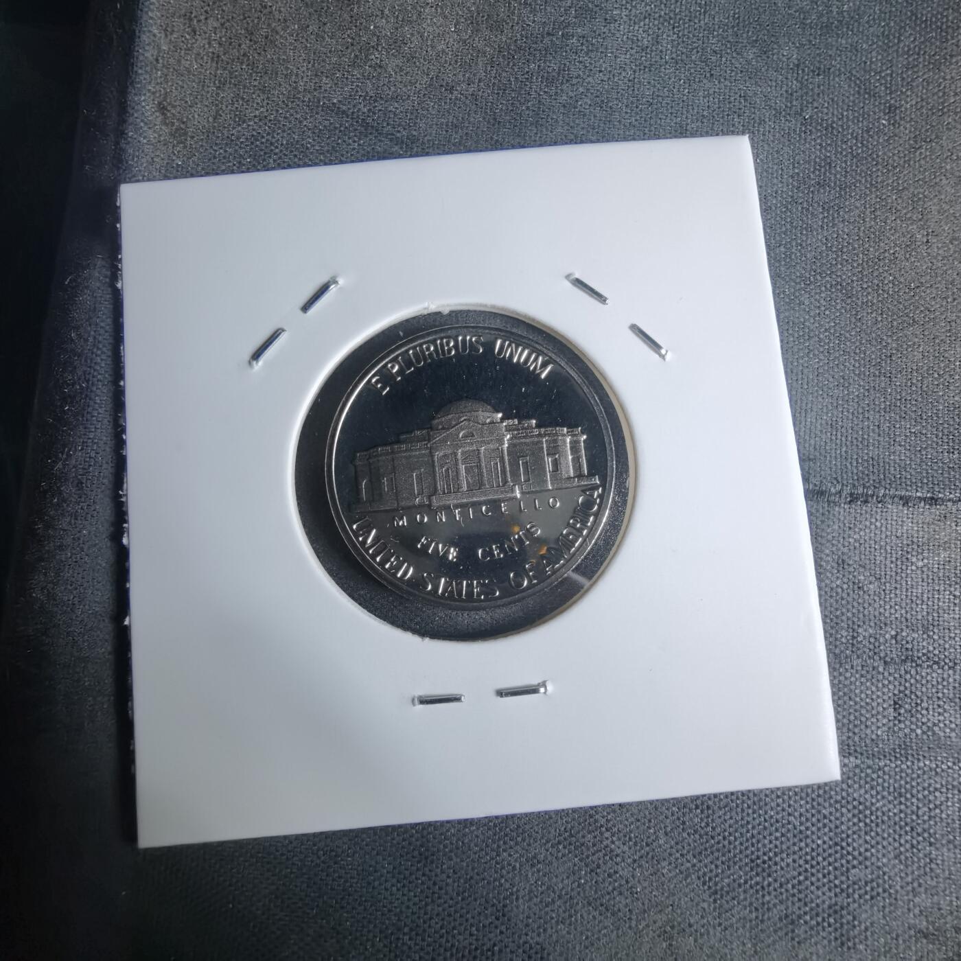 沼泽如烟--第943场 美国1988年五分精制币