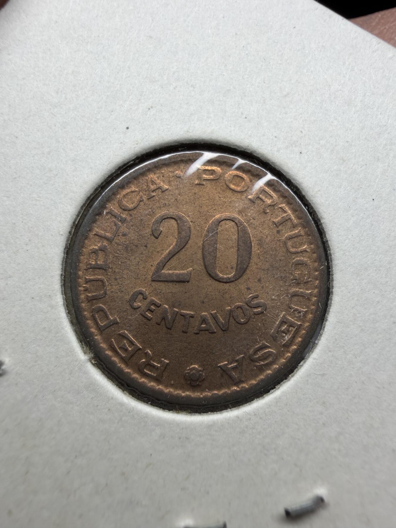 2025年集古藏今外币拍卖第十一期-第4场—（总第294拍），可以寄存60天，满160元包邮。 1962年安哥拉20分