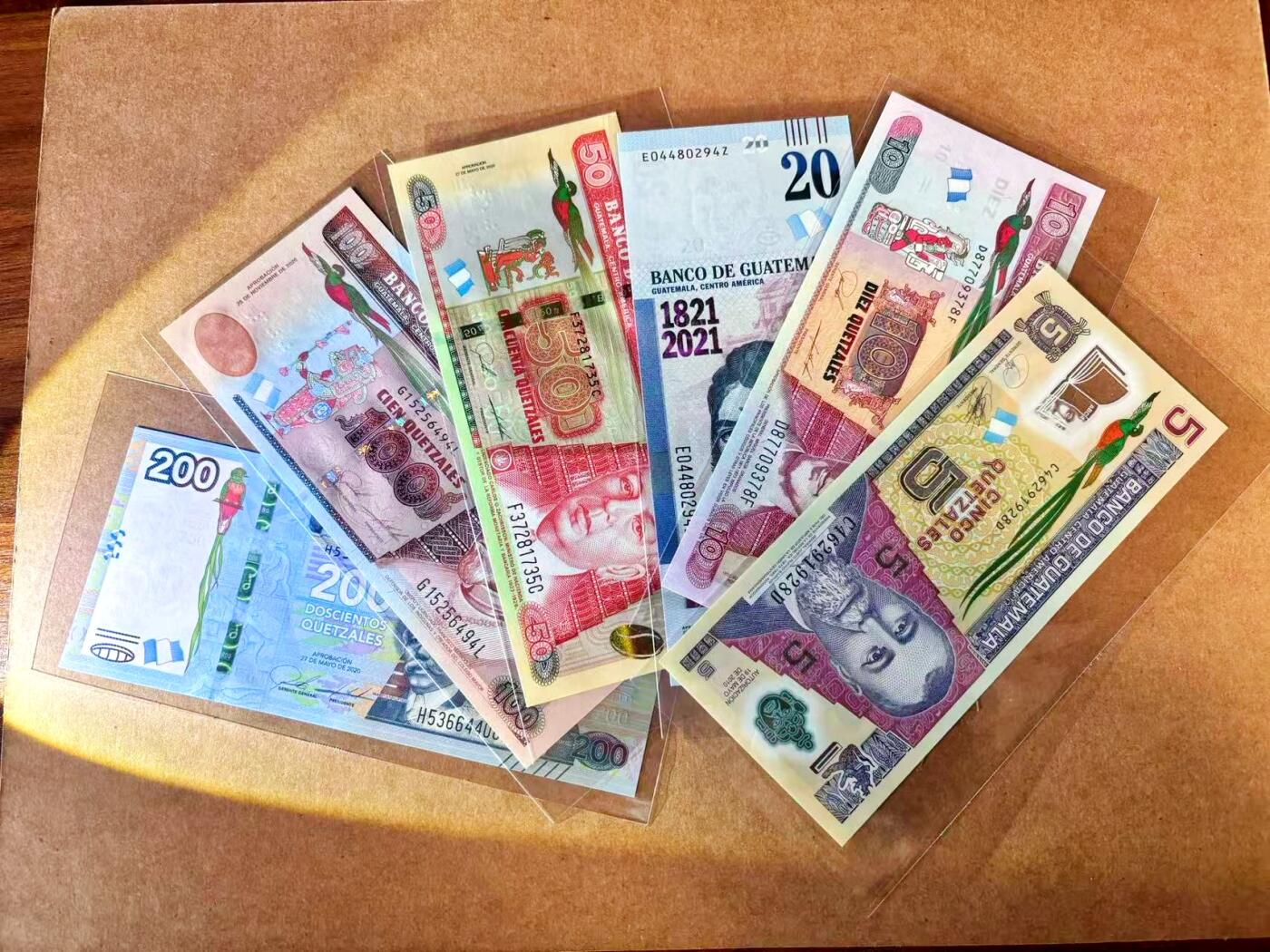 【Blue Auction】世界纸币精拍第767期——18级TOP拍卖/信誉/品质/专业/高效💫 【一组6张】危地马拉5-200格查尔 全新UNC