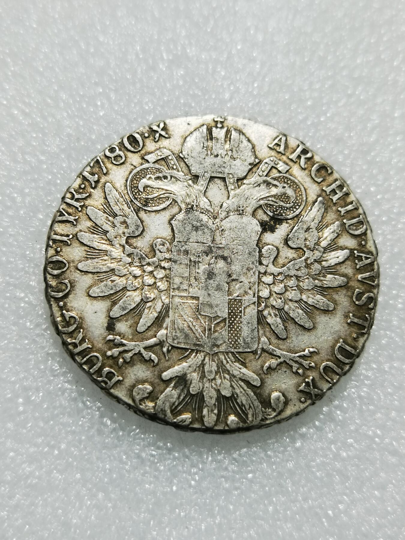 天下钱庄专场欢迎参拍 奥匈帝国大妈妈银币，官方后铸