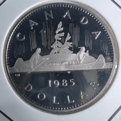 沼泽如烟--第943场 - 加拿大1985年一元精制币