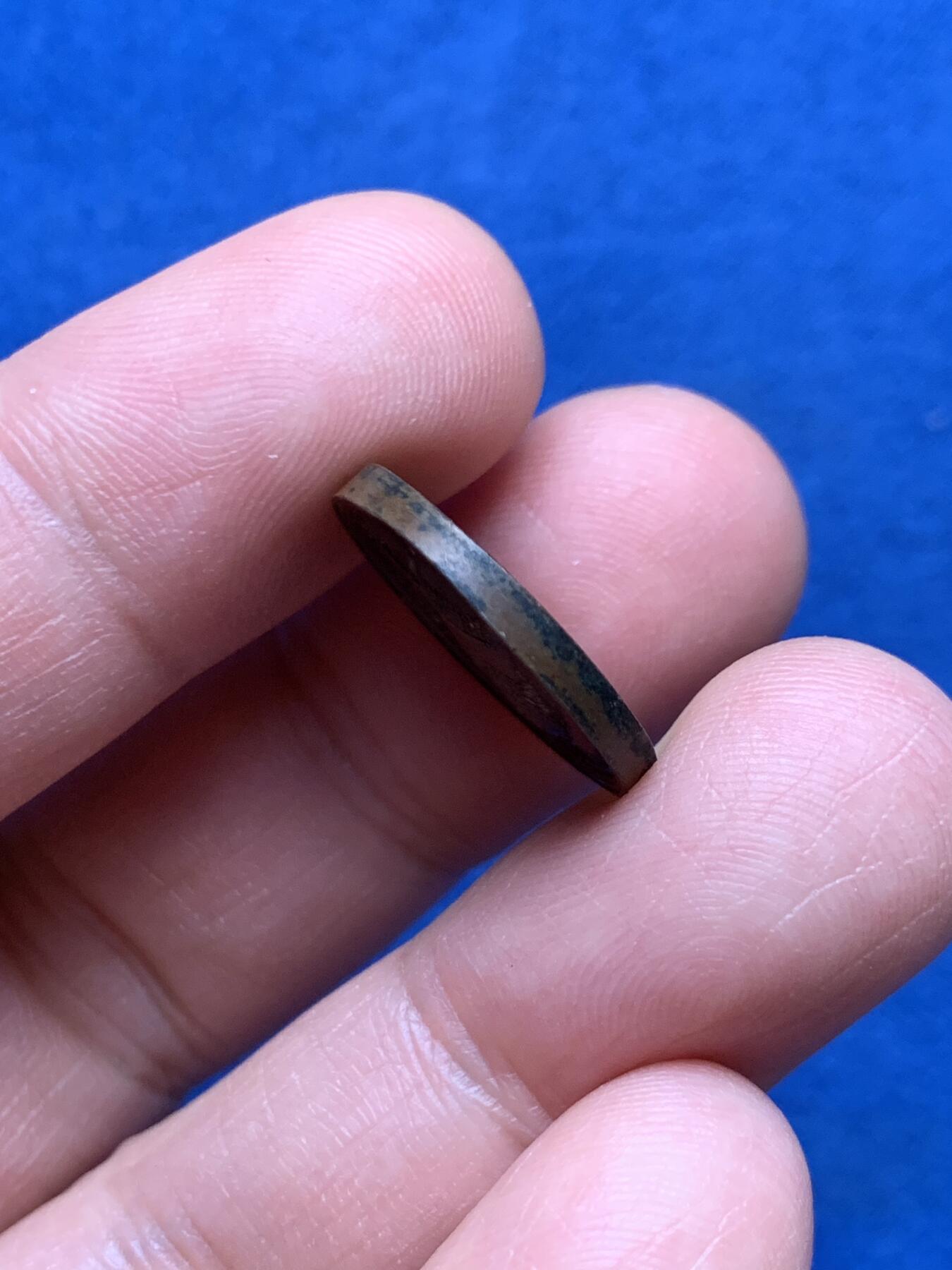 《竞宝斋》第451场 周日，周一，周二  3场连拍 （全场包邮，欢迎送拍） 法国王孙（亨利五世）诞生纪念铜质代币，4.07g，18.8mm，早期无边铭