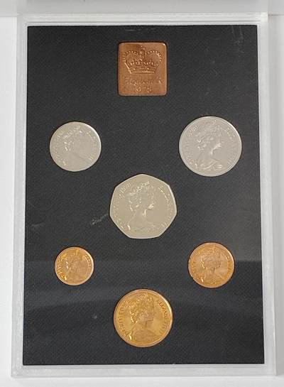 【雨安】【直播拍卖】【世界币章121期-裸币】2025-12-26 周五 19:30 保真 - [现代套币] Great Britain 英国 套币 精制套币 1978年