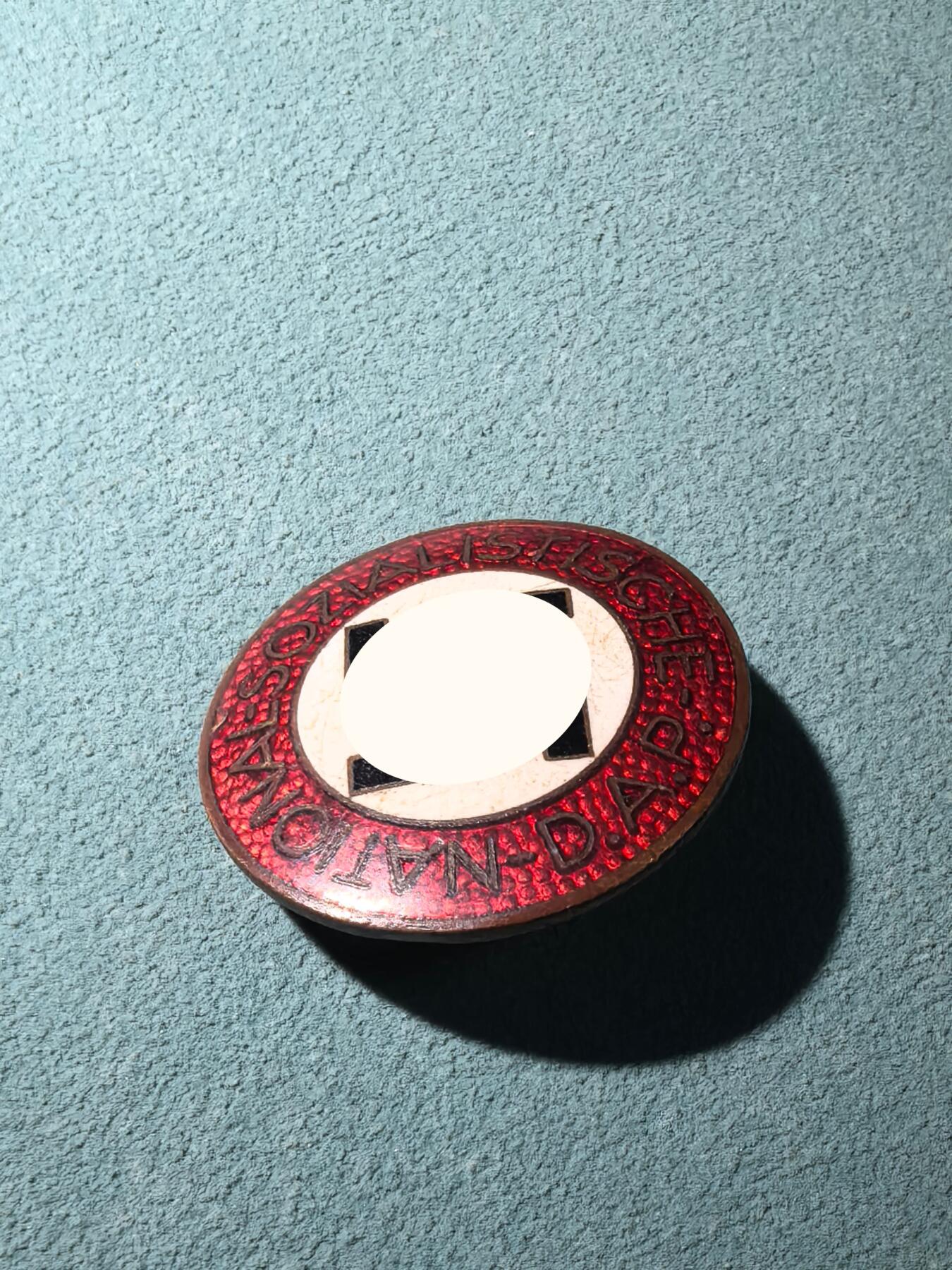 盛世勋华——号角文化勋章邮票专场拍卖第295期 德国（1939）NSDAP党徽 珐琅质地 带厂标