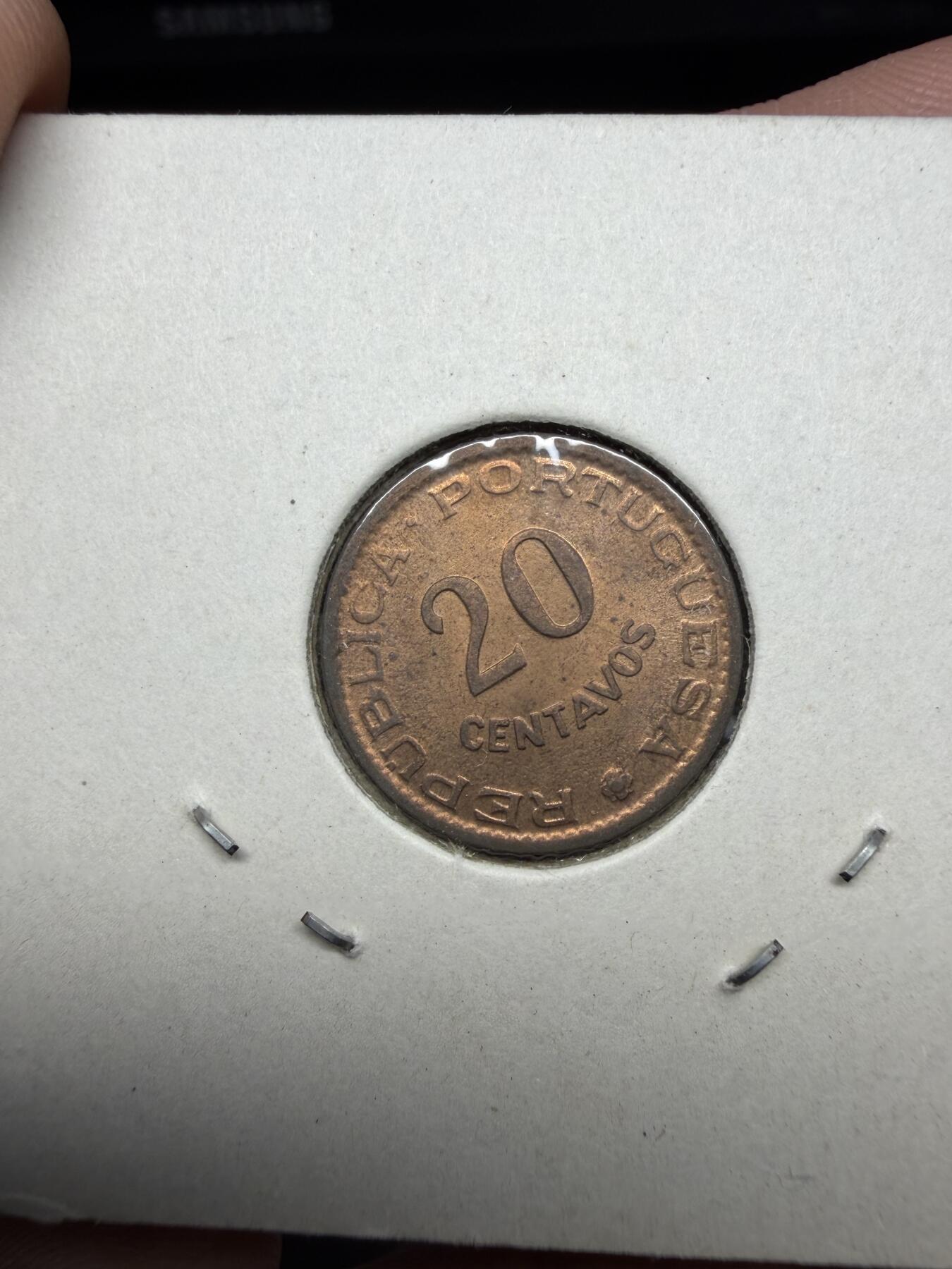 2025年集古藏今外币拍卖第十一期-第4场—（总第294拍），可以寄存60天，满160元包邮。 1962年安哥拉20分