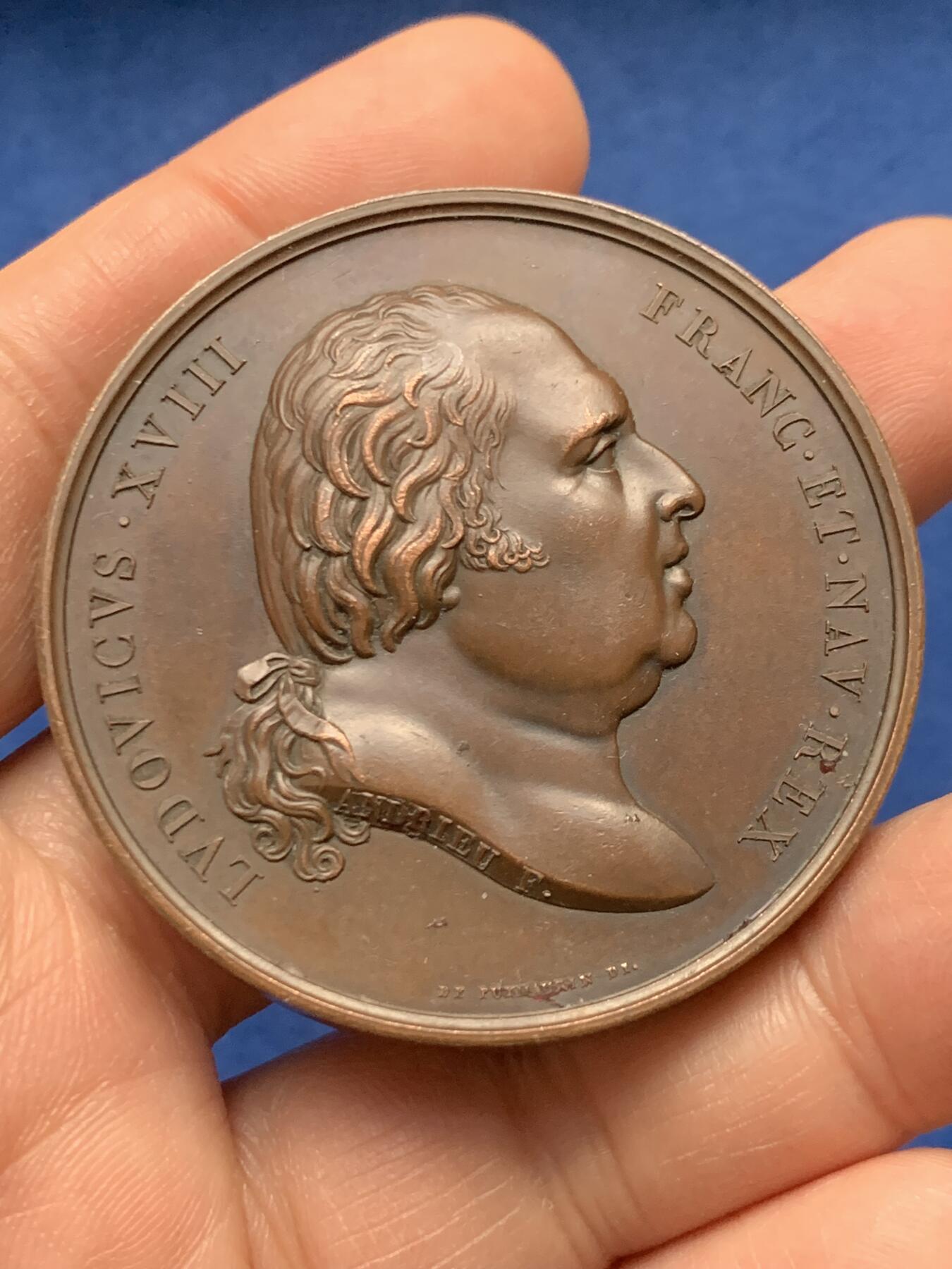 《竞宝斋》第451场 周日，周一，周二  3场连拍 （全场包邮，欢迎送拍） 法国波尔多公爵（亨利五世）诞生纪念铜章，71.78g，50mm，1842年以前无边铭