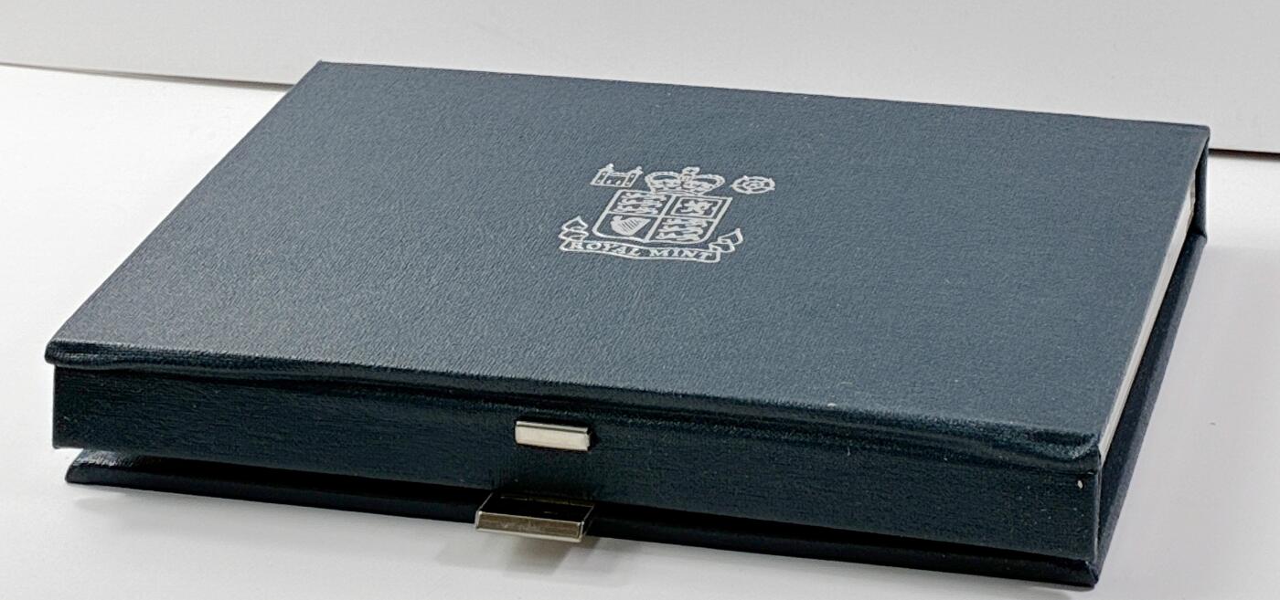 【雨安】【直播拍卖】【世界币章121期-裸币】2025-12-26 周五 19:30 保真 [现代套币] Great Britain 英国 套币 精制套币 1987年