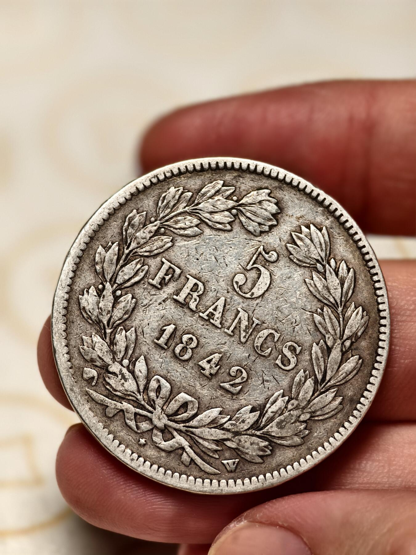 抚柳草堂-第四期章牌钱币（圣诞专场） 奖章勋章限时免佣 满百包邮 放漏专场 1842法国菲利普一世5法郎银币 重24.6g  老包浆整体状态不错 被低估的品种