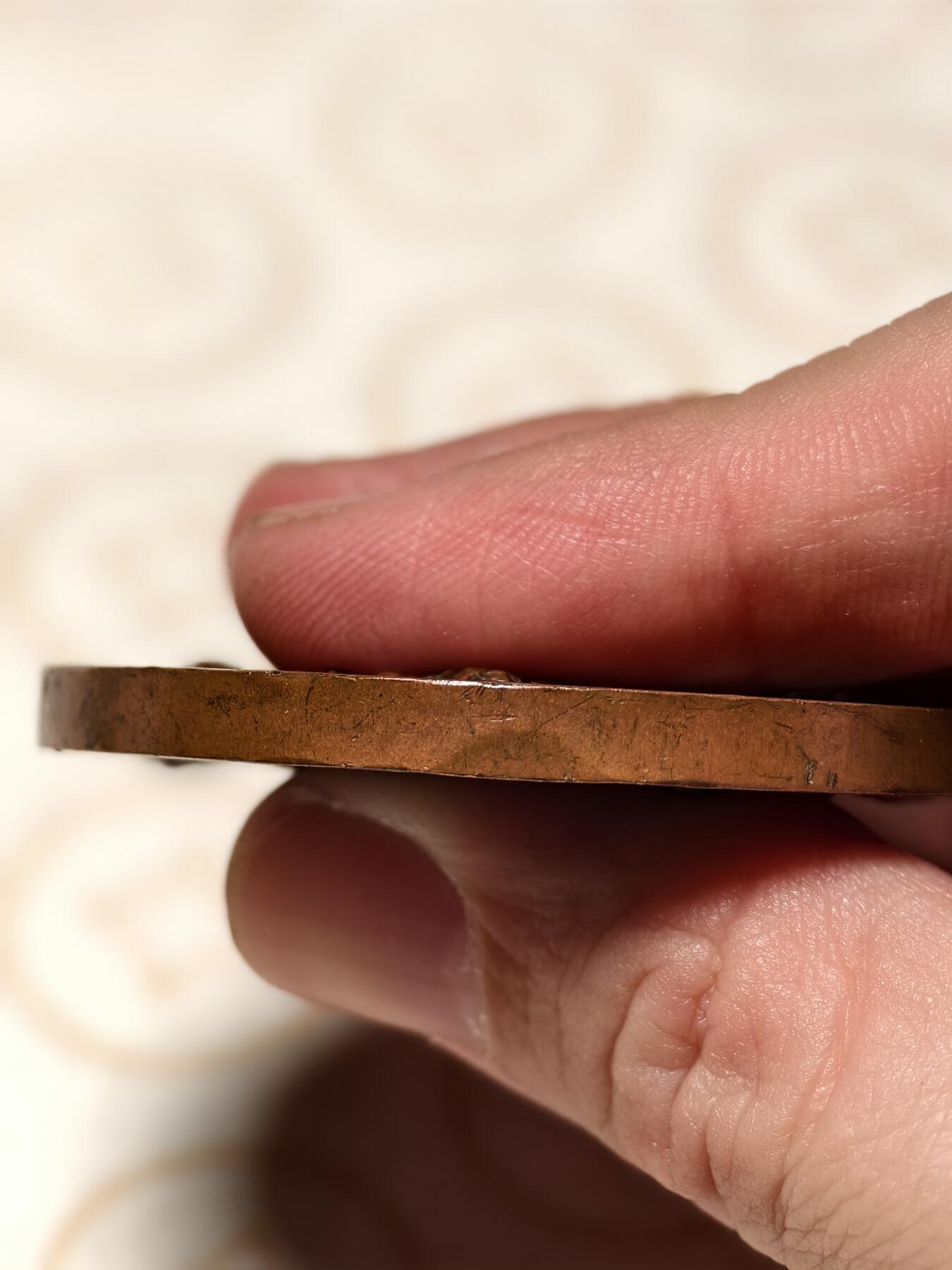 抚柳草堂-第四期章牌钱币（圣诞专场） 奖章勋章限时免佣 满百包邮 放漏专场 19世纪法国马赛园艺协会大铜章  谷物女神超高浮雕非常漂亮 早期手指Cuivre铜标 直径51mm  重61g 巧克力包浆品相如图