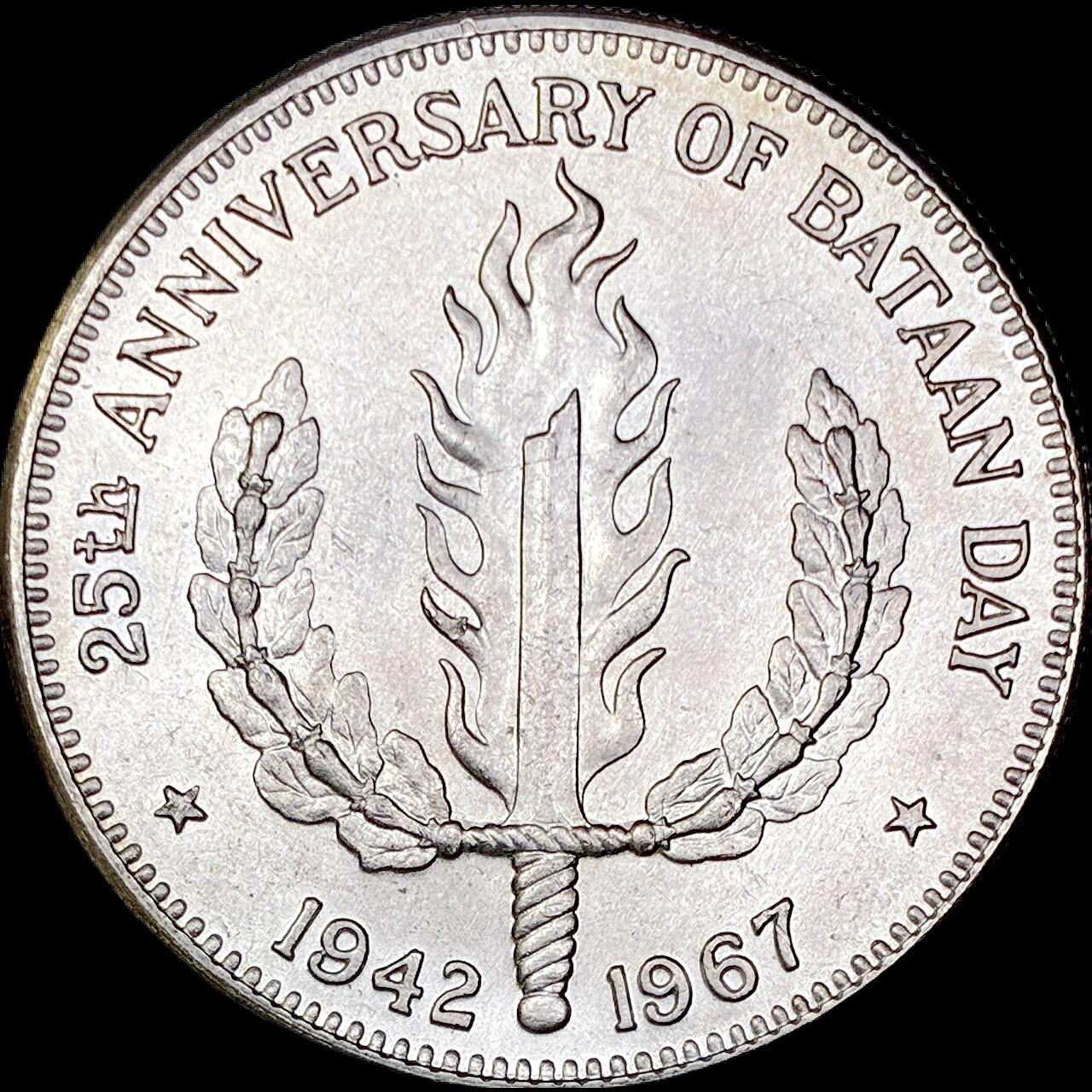 【雨安】【直播拍卖】【世界币章121期-裸币】2025-12-26 周五 19:30 保真 [现代裸币] Philippines 菲律宾 1比索 1967年 [26.00 g., 0.900 Silver]