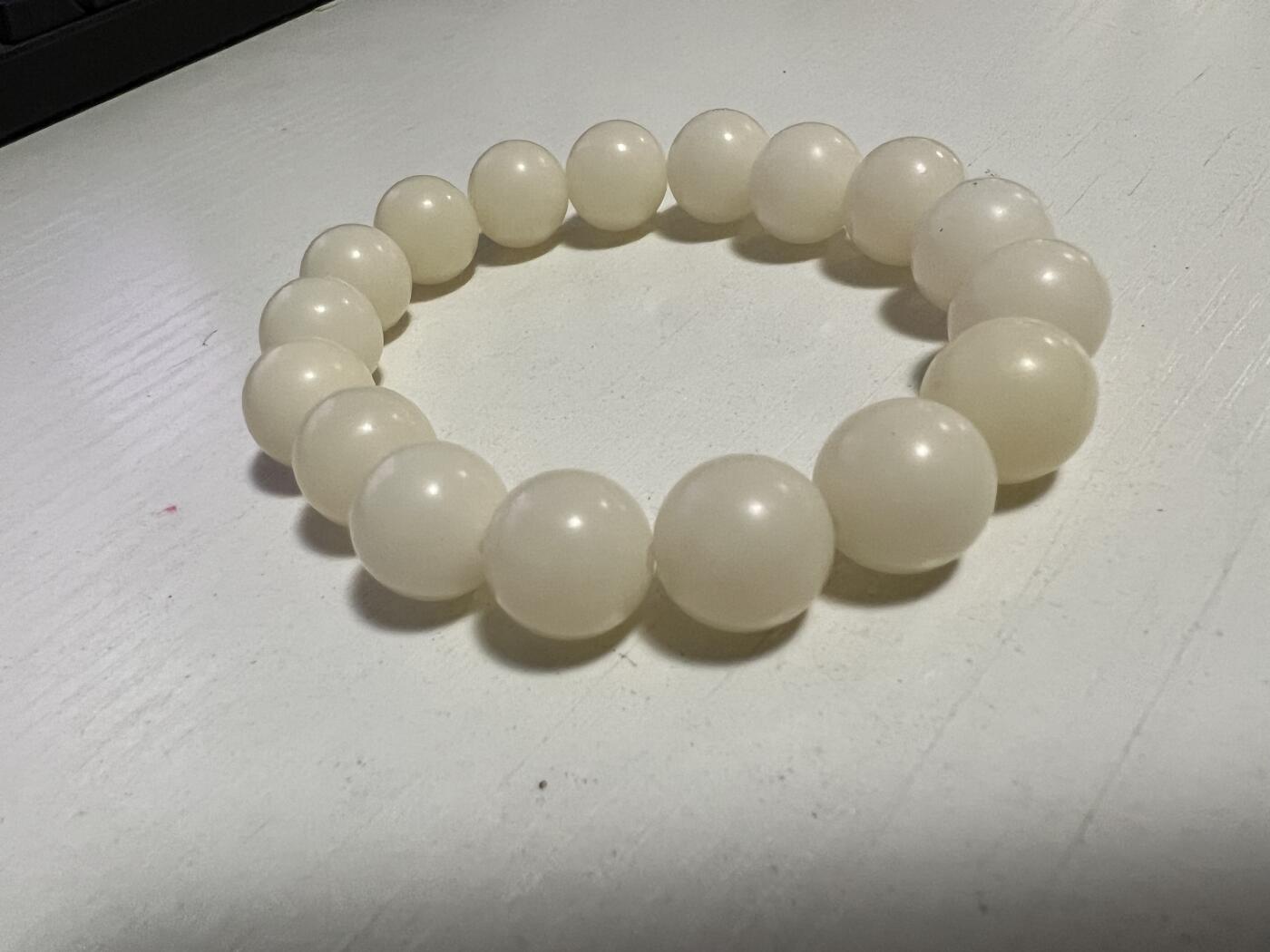 零元拍：代客随缘拍几条串儿，星月菩提手串两条（7/8，8/9），长串一条（7/8），菩提根手串两条（12），再加一条不知道是不是玉料的随型手串。