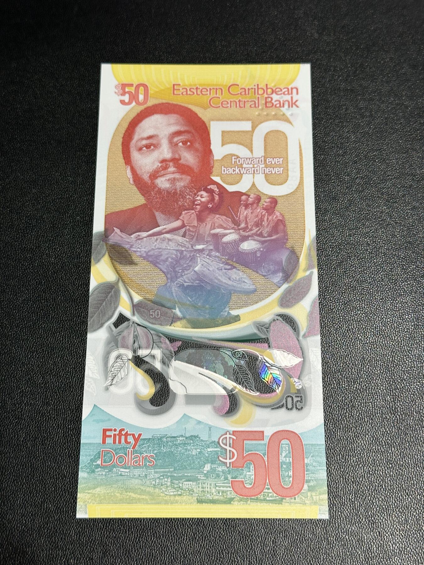 《外钞收藏家》第五百九十七期（年底收官场）（本平台长期征集拍品、欢迎藏友们联系合作） 2024年东加勒比50元 独立50周年纪念钞 全新UNC AA冠 数三 靓号7788