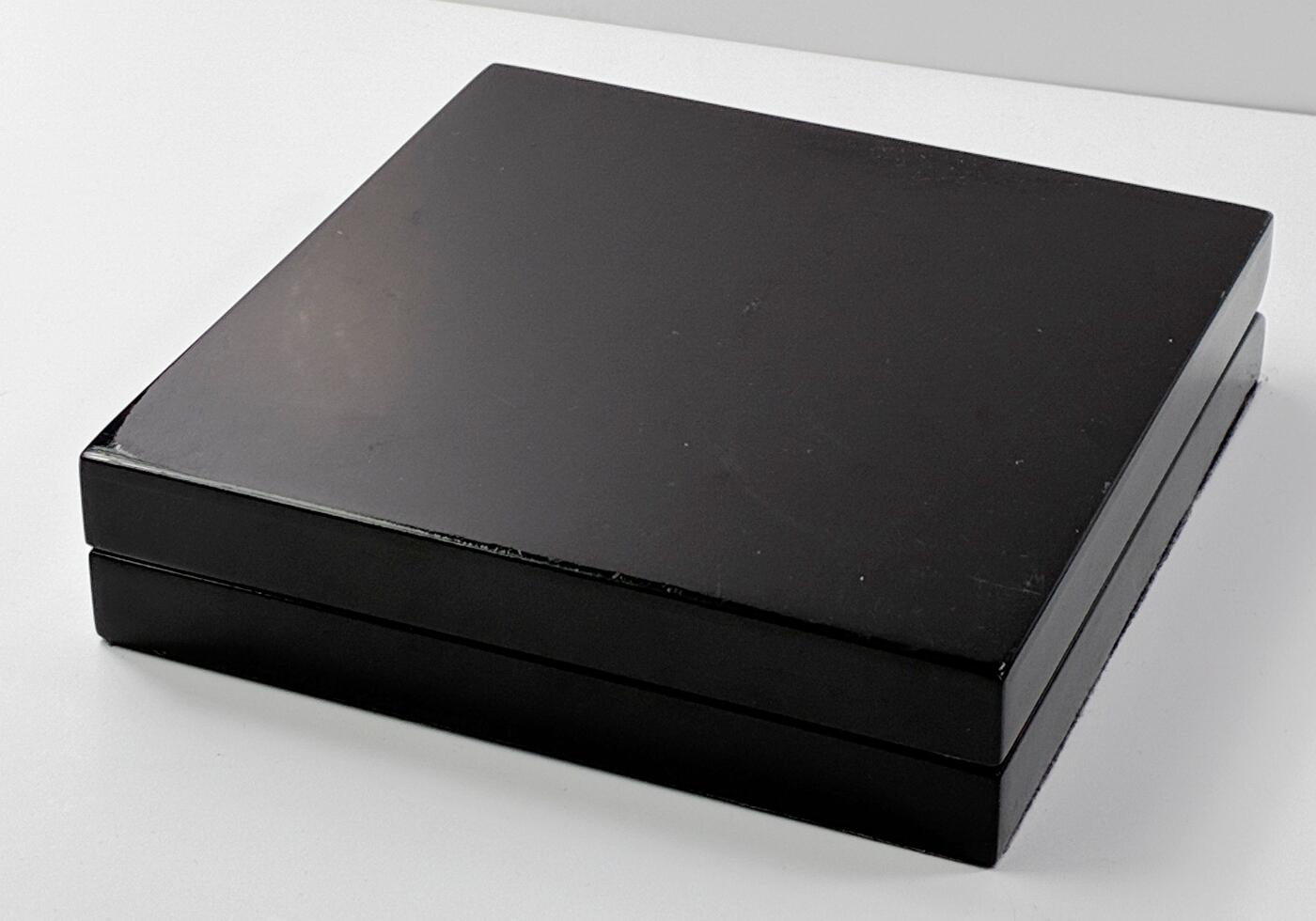 【雨安】【直播拍卖】【世界币章121期-裸币】2025-12-26 周五 19:30 保真 [现代装帧] World 2014年 1克朗 二战惩戒行动 英雄Dambuster Heroes