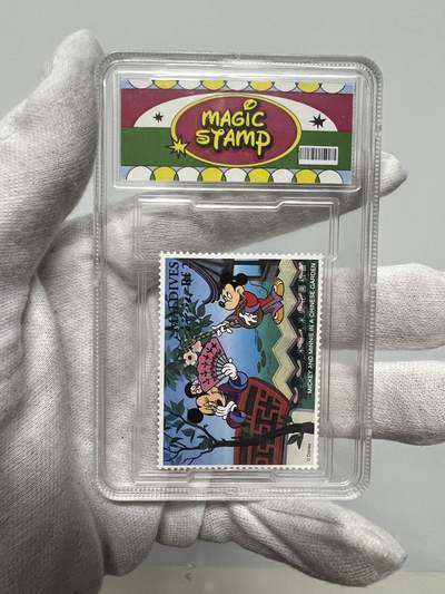 零元拍：迪士尼正版授权 官方发行 单枚邮票 米奇·米妮花园私会 已经封装好定制壳 收藏必备 - 零元拍：迪士尼正版授权 官方发行 单枚邮票 米奇·米妮花园私会 已经封装好定制壳 收藏必备