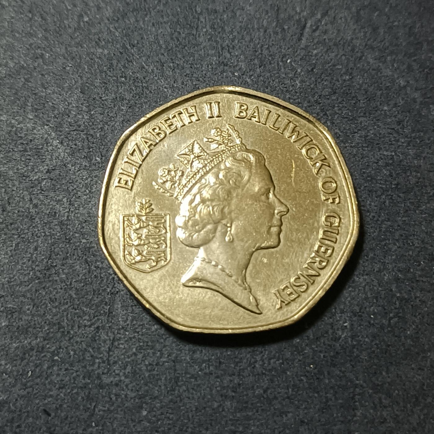 【游宝包邮场】蛇年第102期 英系国家硬币 根西岛-20便士 1992年