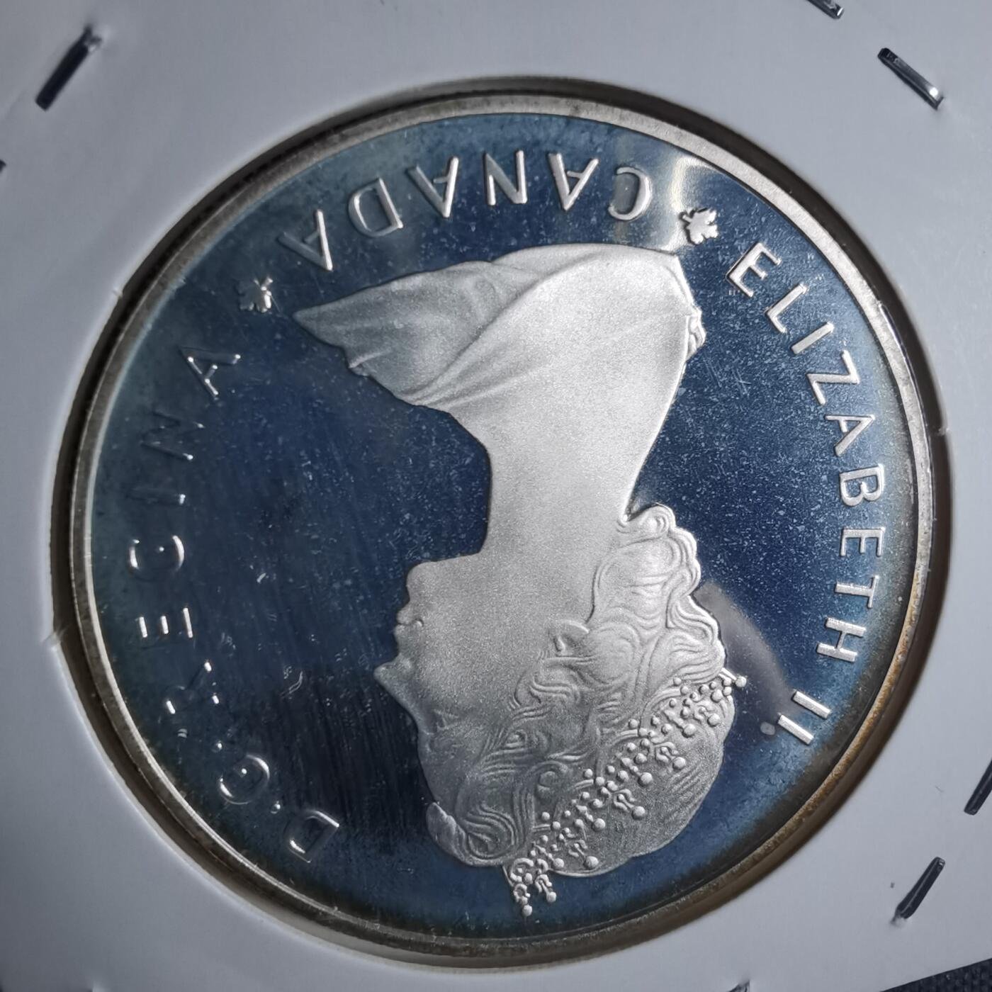 沼泽如烟--第943场 加拿大1985年精制银币