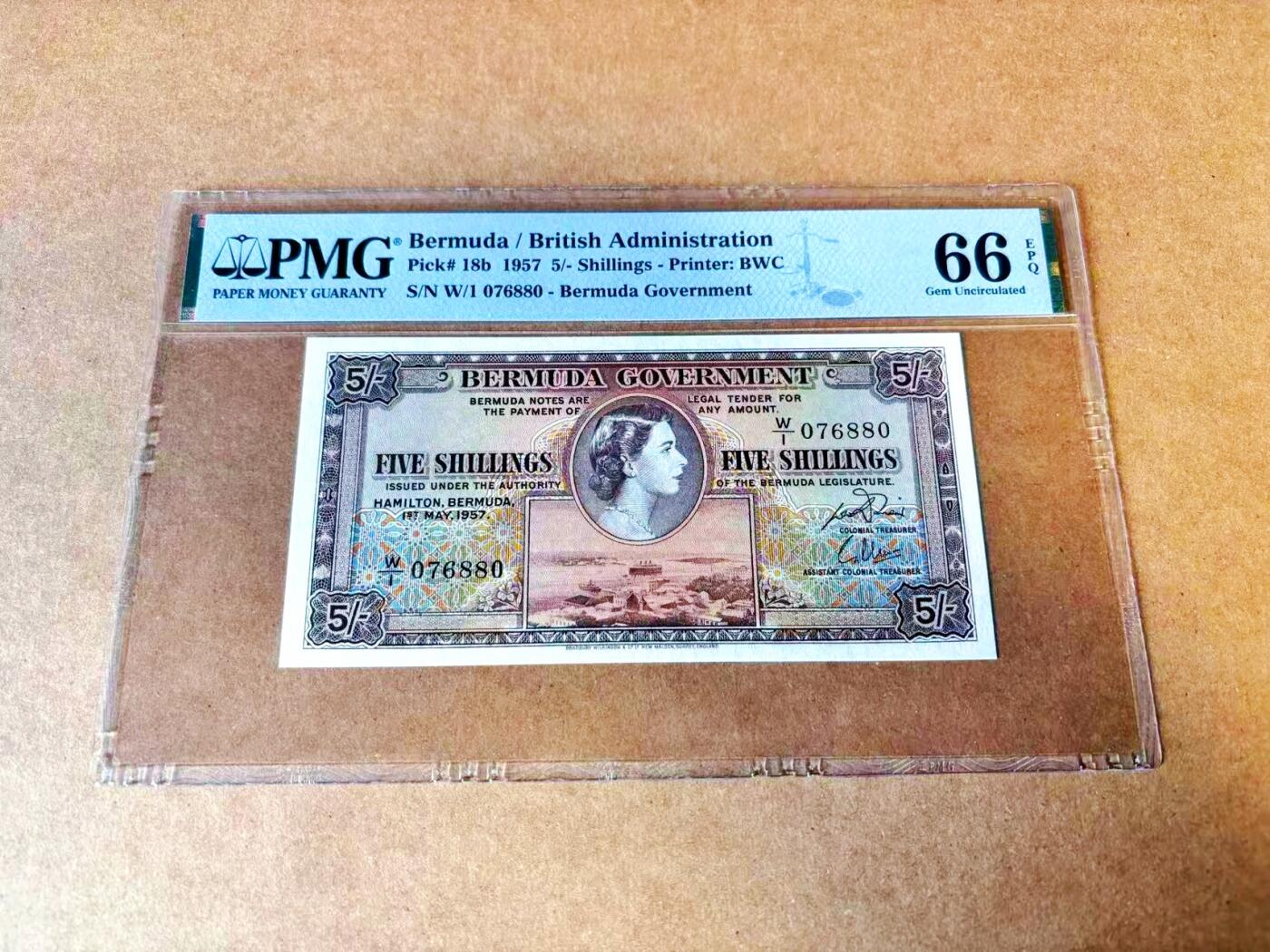 【Blue Auction】世界纸币精拍第767期——18级TOP拍卖/信誉/品质/专业/高效💫 【W/1冠】百慕大 1957年5先令 BWC出品 满版水印 年轻女王侧面像 PMG66EPQ