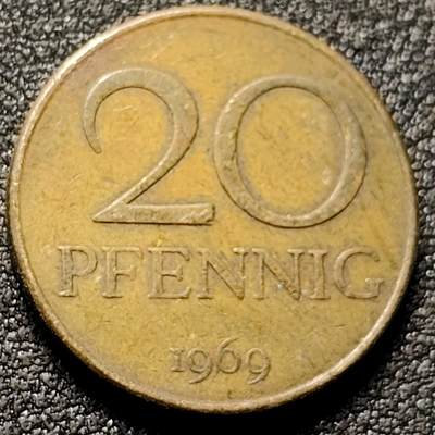 泉币菌-第153场-平安夜专场 - 民主德国 东德 20芬尼黄铜硬币 1969年 5.4克22.3毫米