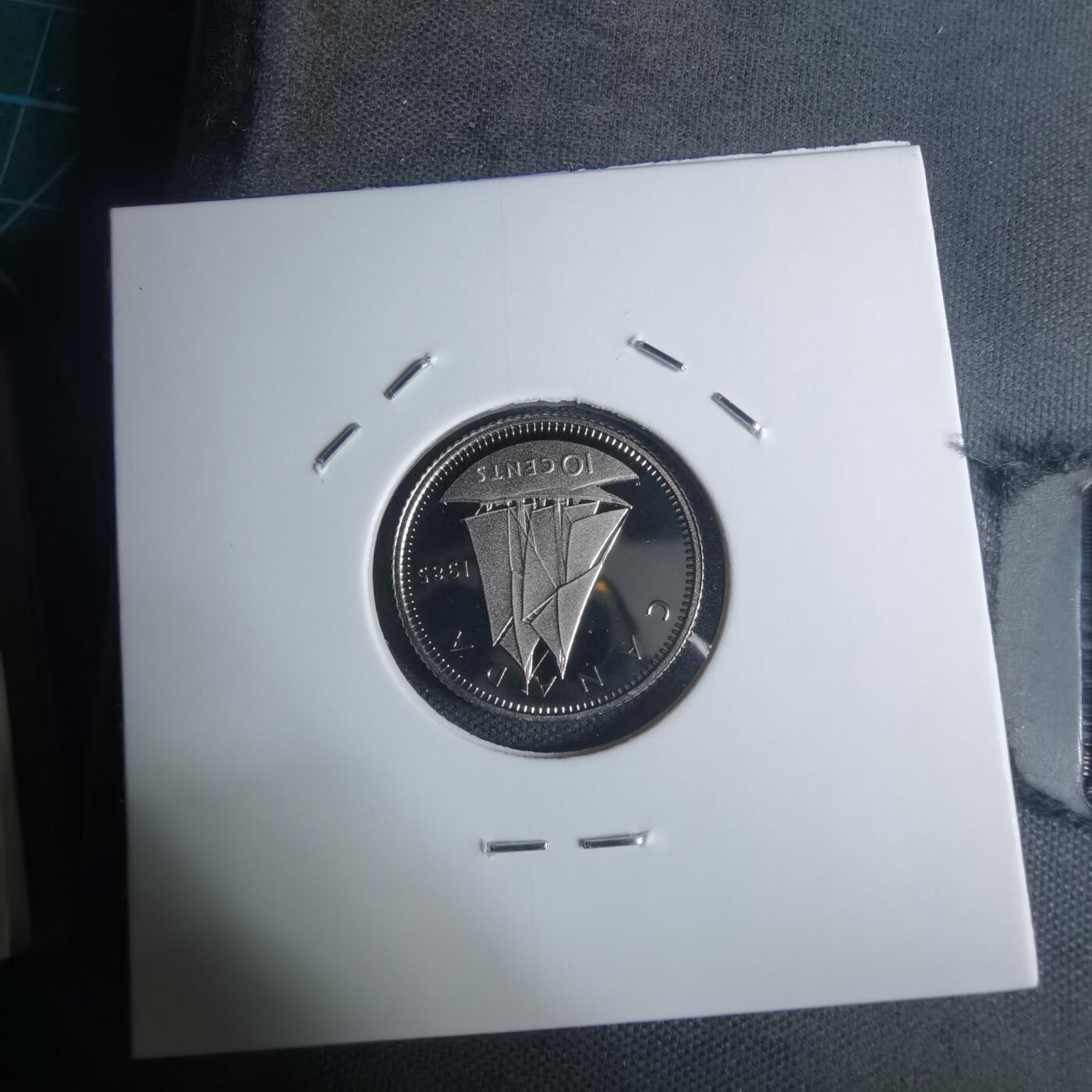 沼泽如烟--第943场 加拿大1985年十分分精制币