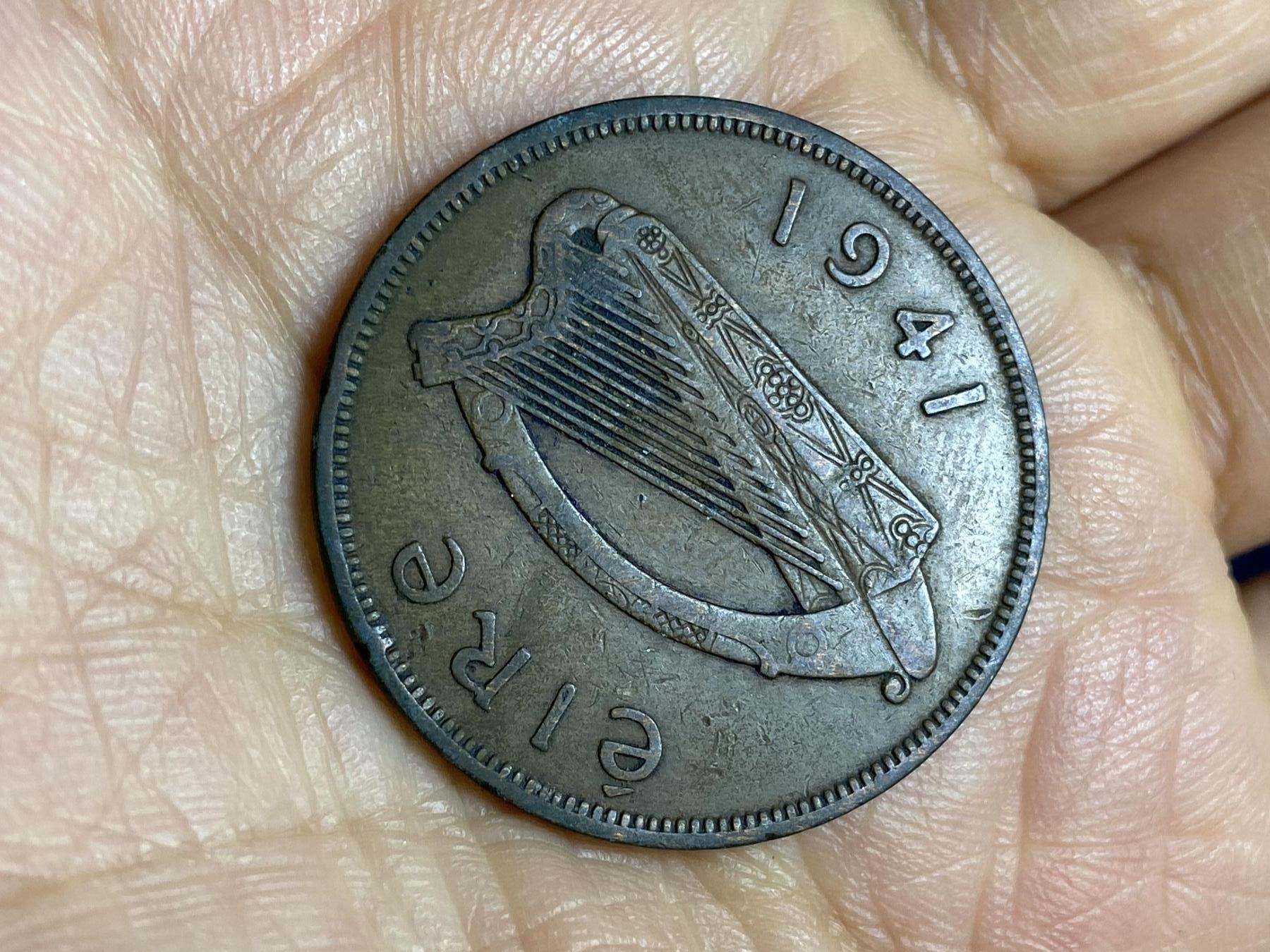 2025年第一百四十四场(总第一百七十场）品种丰富英国一线回流散币年末特拍场第一场(免佣金) 爱尔兰🇮🇪1941年1便士(共和国时期第一套)