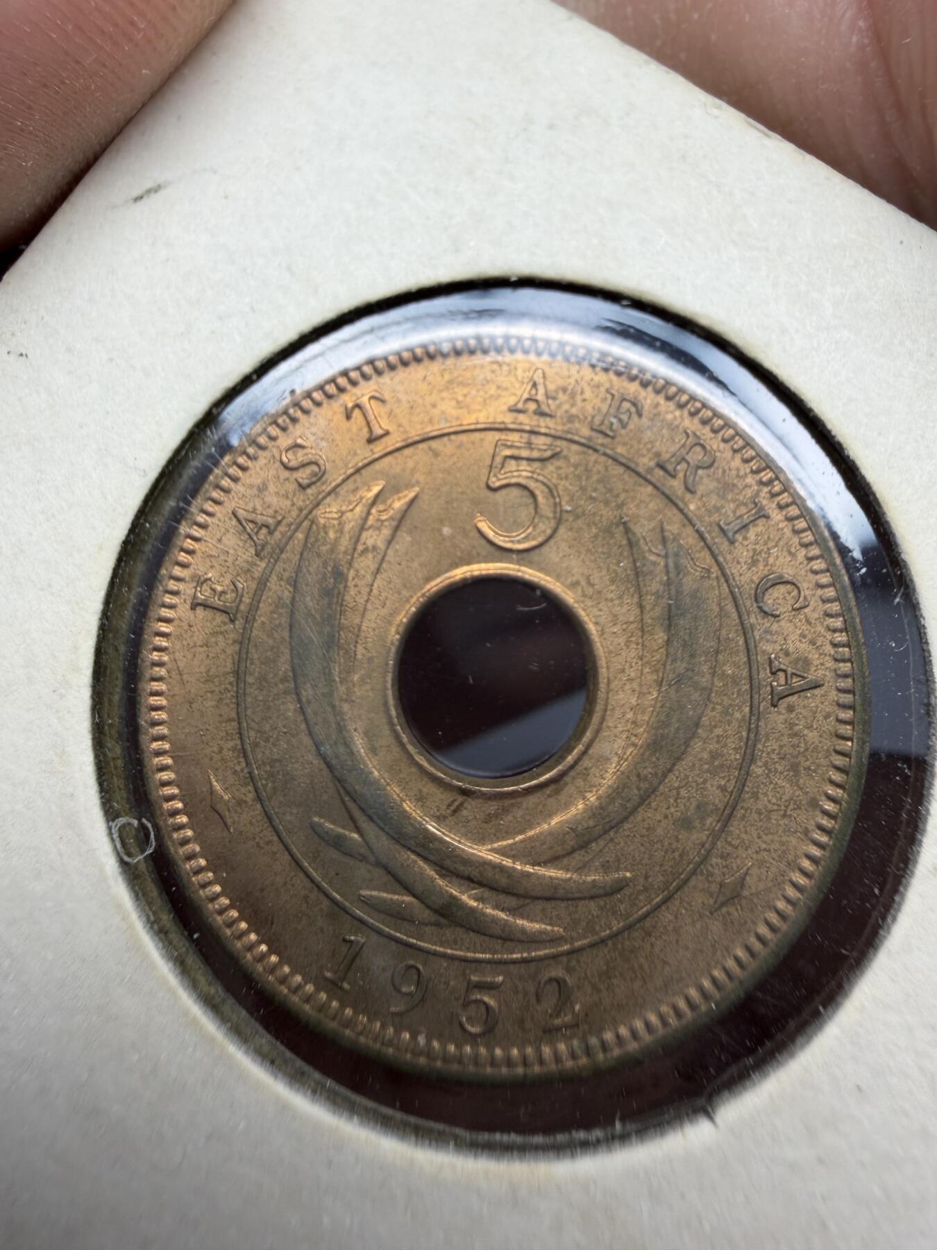 2025年集古藏今外币拍卖第十一期-第4场—（总第294拍），可以寄存60天，满160元包邮。 1952年英属东非5分